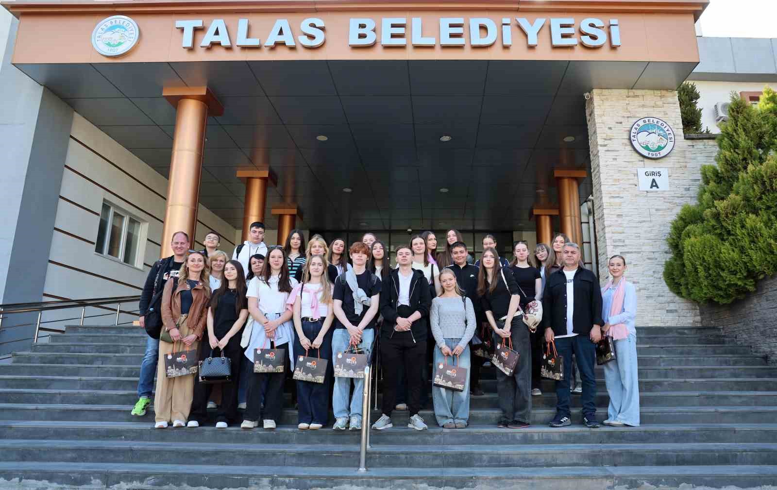 Talas, uluslararası projelerle d&uuml;nyaya a&ccedil;ılıyor
