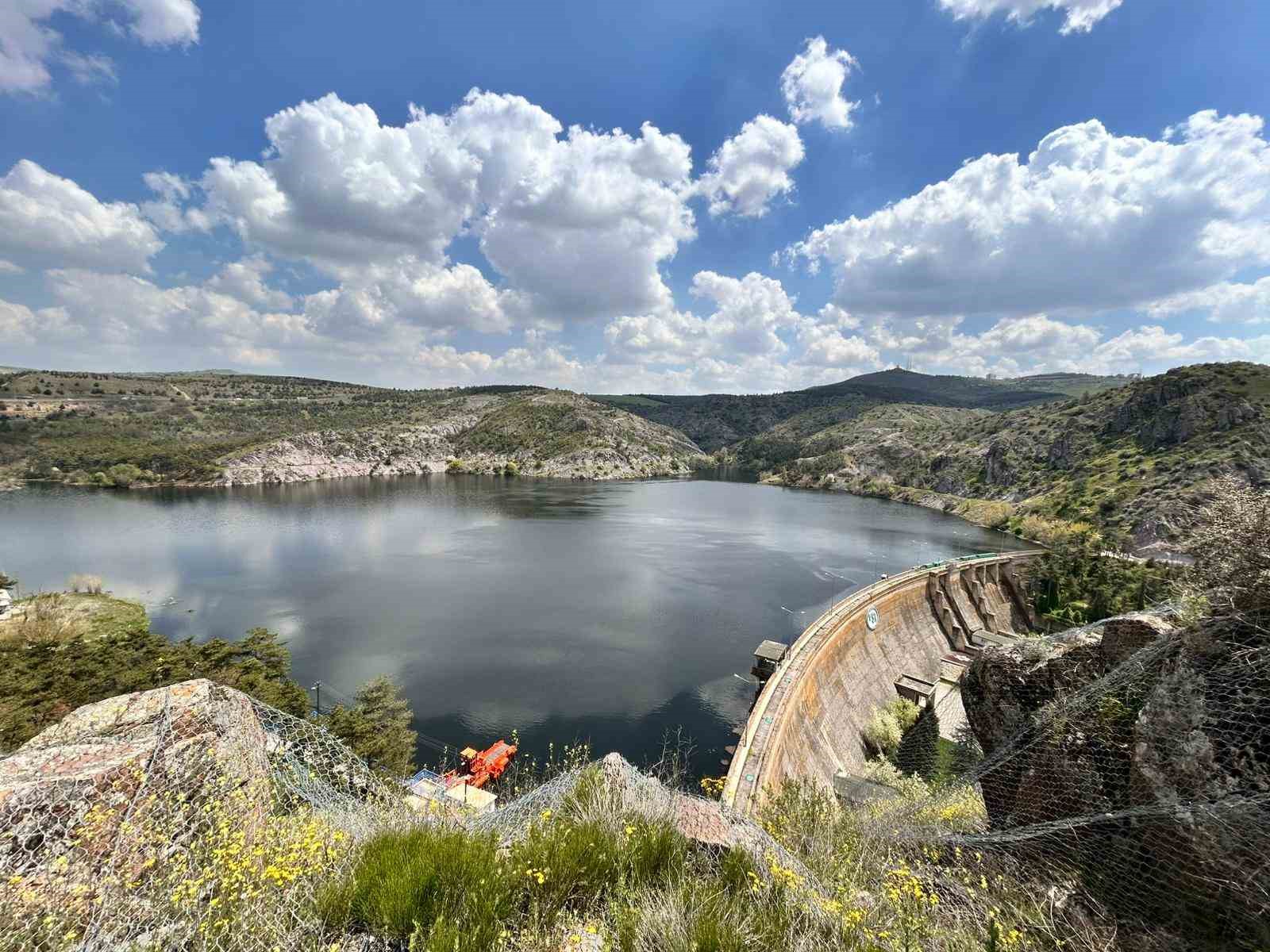Ankara&rsquo;da yağışlar ve eriyen kar suları barajlara can suyu oldu
