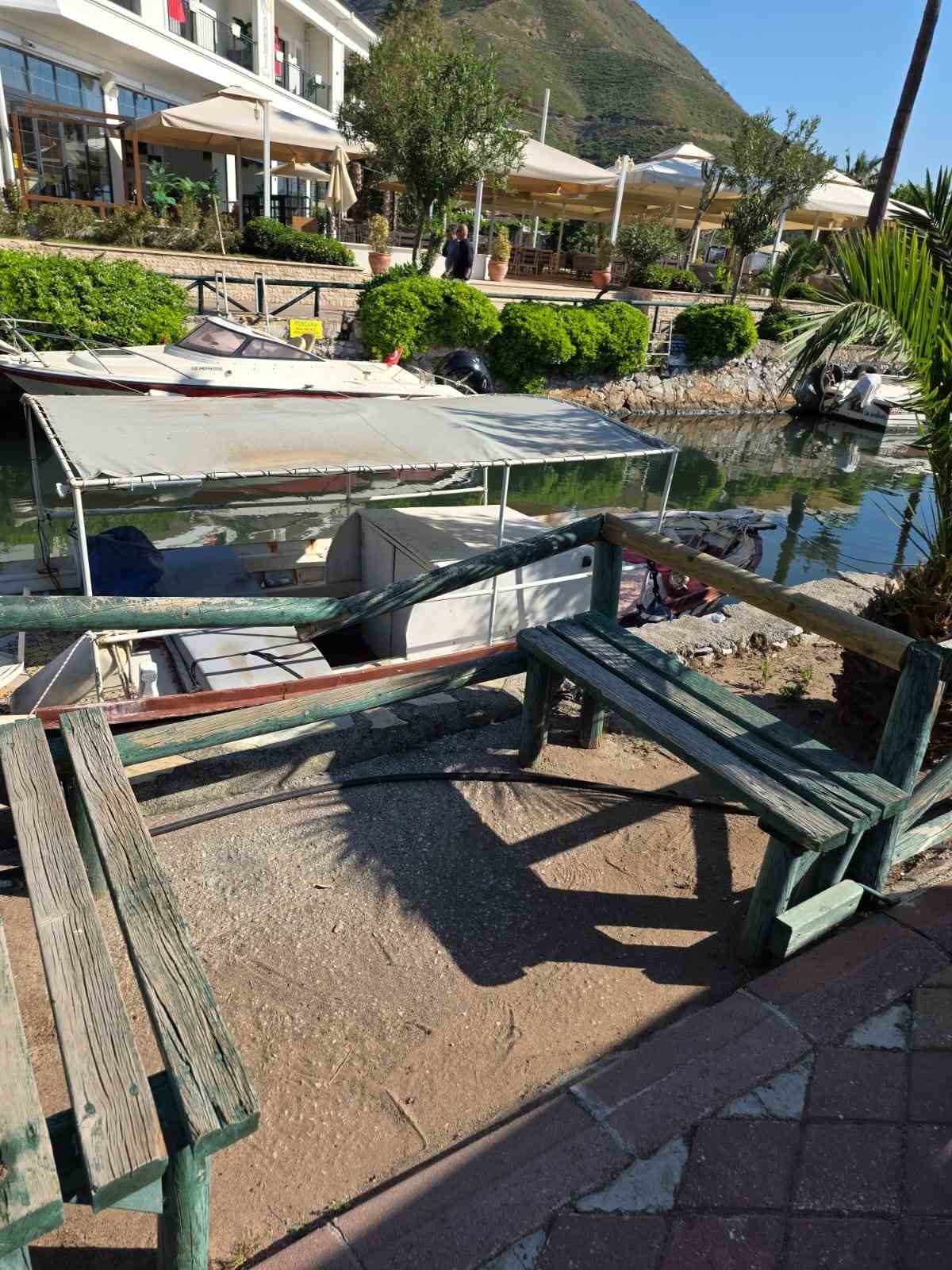 Marmaris&rsquo;te ahşap korkuluklara zarar veren şahıslar tespit edilecek
