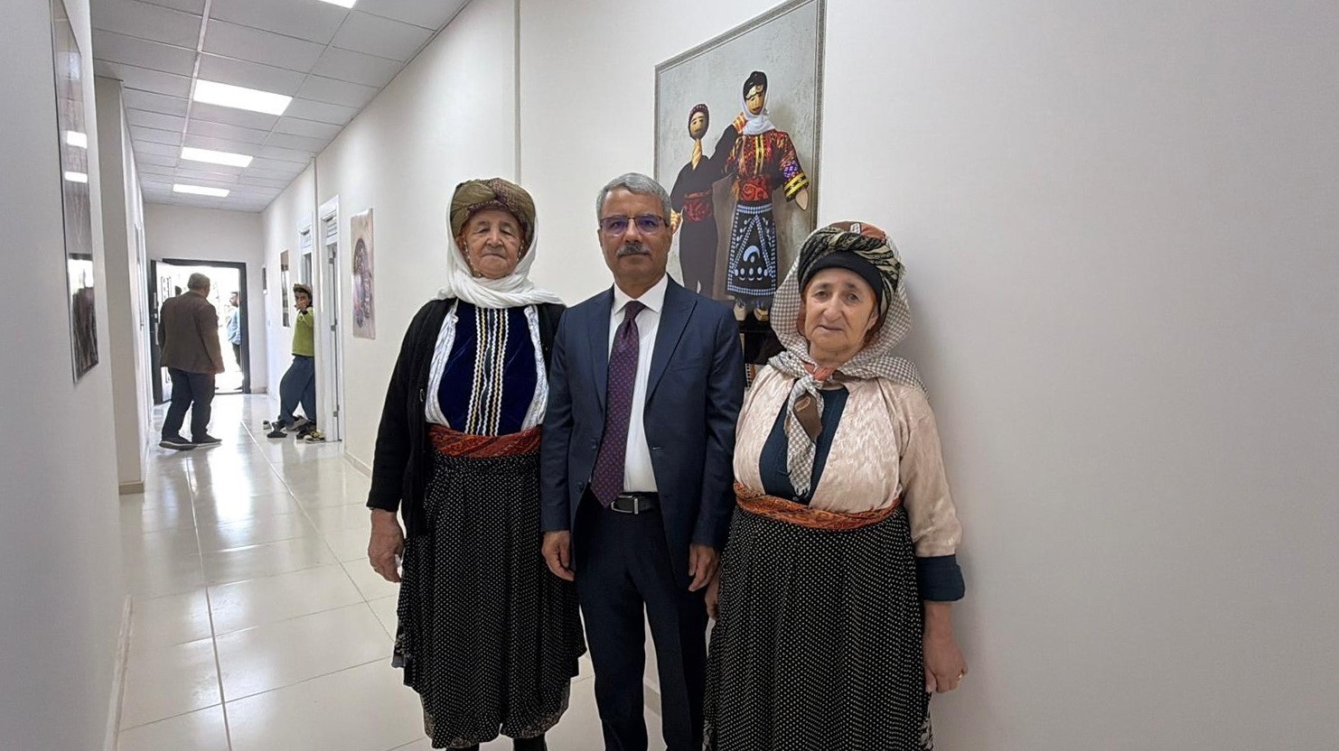 Geleneksel el sanatlarının yeniden canlandırılması merkezi a&ccedil;ıldı
