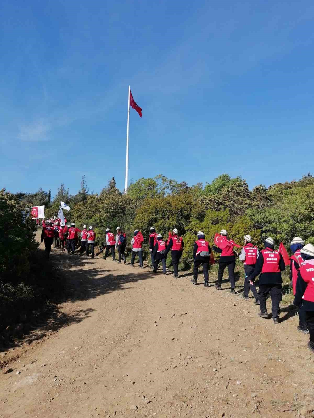 Sivaslı izciler &Ccedil;anakkale ruhun yerinde yaşadı
