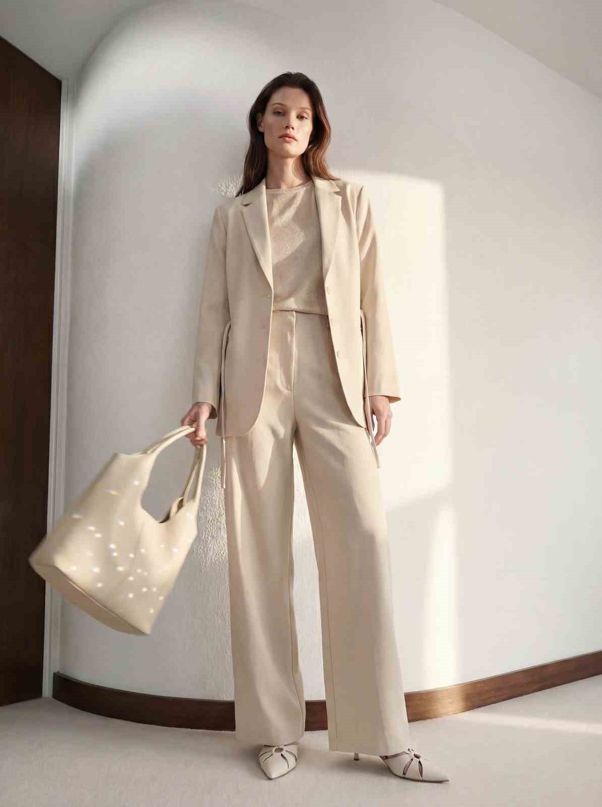 Anneler G&uuml;n&uuml;&rsquo;ne &ouml;zel hediye se&ccedil;enekleri
