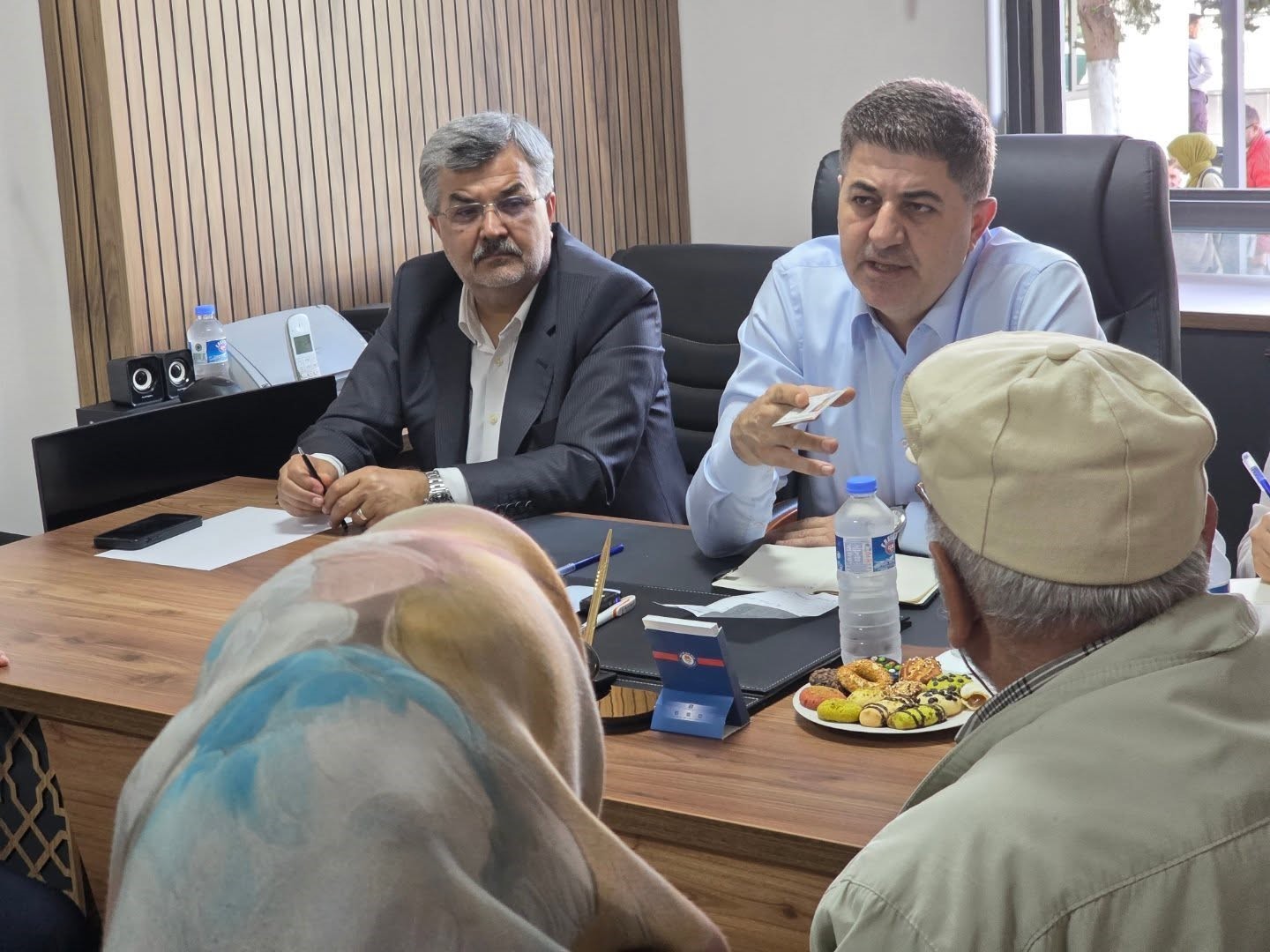 AK Parti&rsquo;de "Halk G&uuml;n&uuml;" Buluşması
