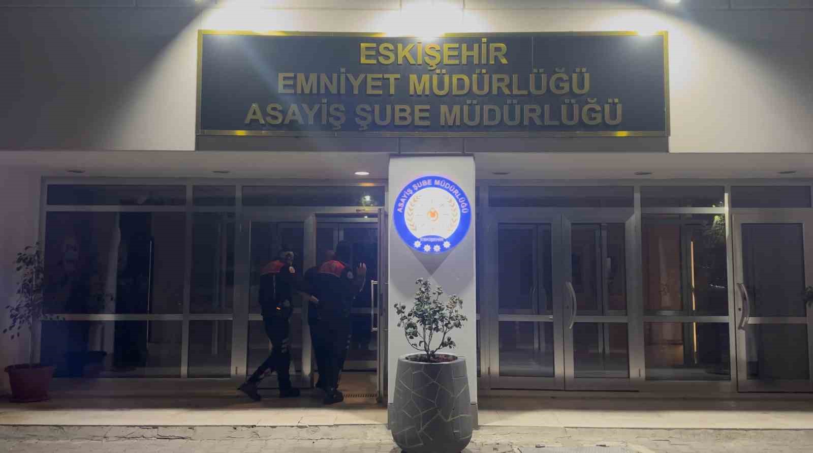 Hakkında 29 yıl kesinleşmiş hapis cezası olan firari şahıs yakalandı
