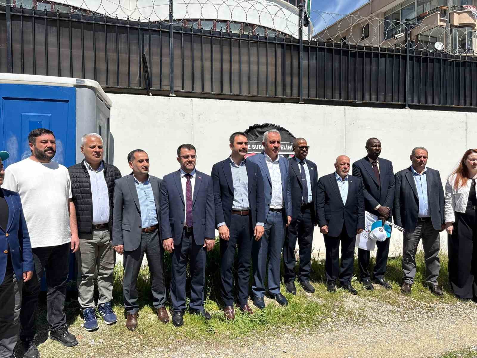 HAK-İŞ&rsquo;ten Sudan ile dayanışma eylemi
