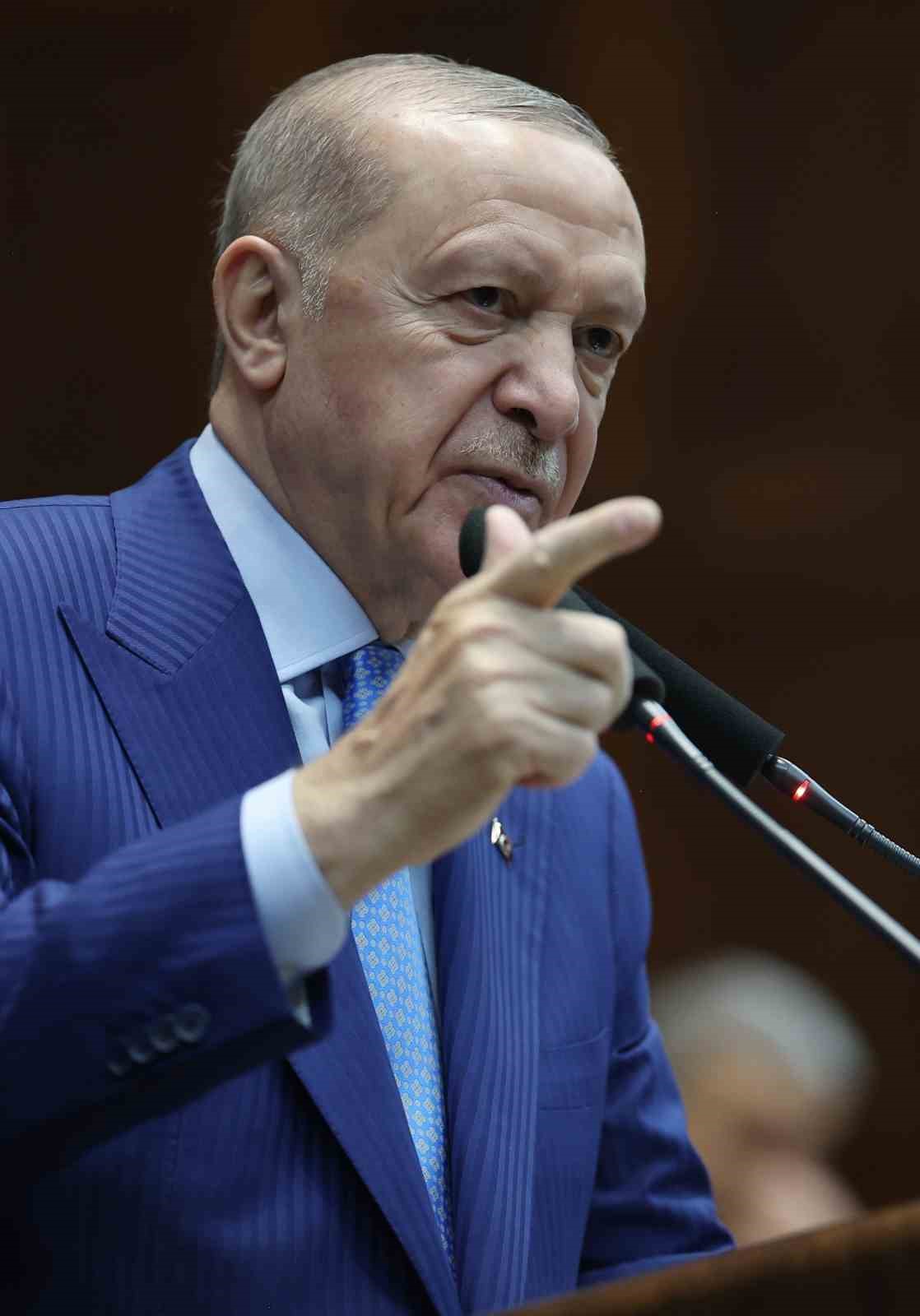 Cumhurbaşkanı Erdoğan: "B&ouml;lgemizde yeni ameliyatlar yapmak isteyenlerin oyunlarına gelmek hem tarihimize hem istikbalimize yapılmış bir ihanet olacaktır"
