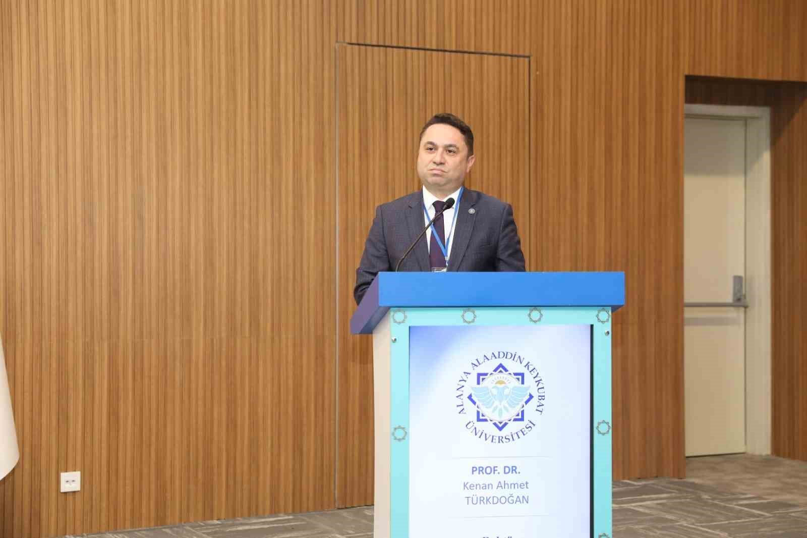 Bilim d&uuml;nyası sağlık, spor, enerji ve &ccedil;evresel s&uuml;rd&uuml;r&uuml;lebilirlik i&ccedil;in ALK&Uuml;&rsquo;de buluştu
