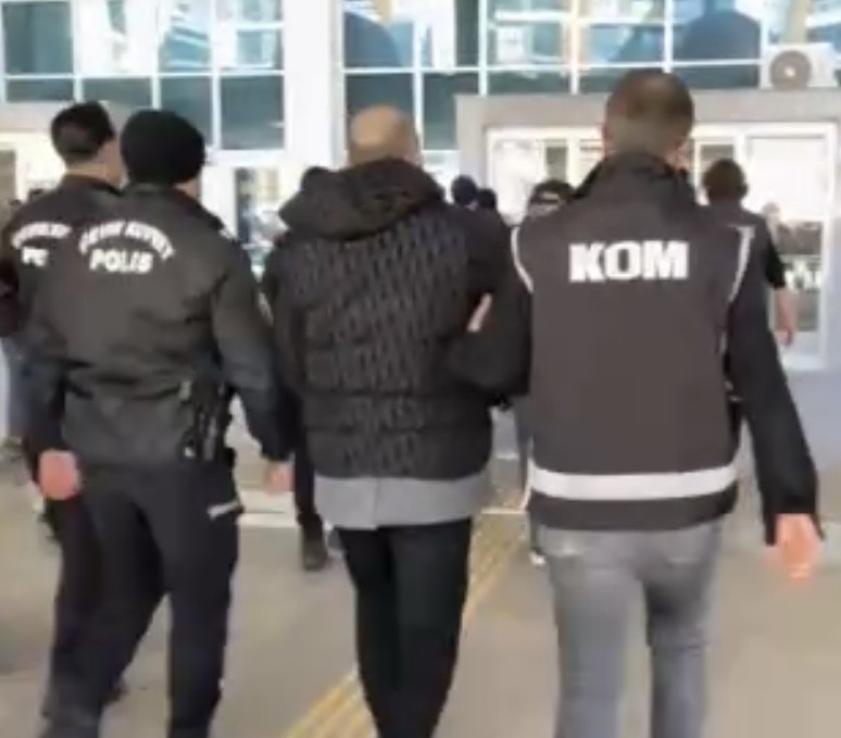 Edirne&rsquo;de imar ruhsatında usuls&uuml;zl&uuml;k davasında tutuklu sanıklara adli kontrol şartıyla tahliye
