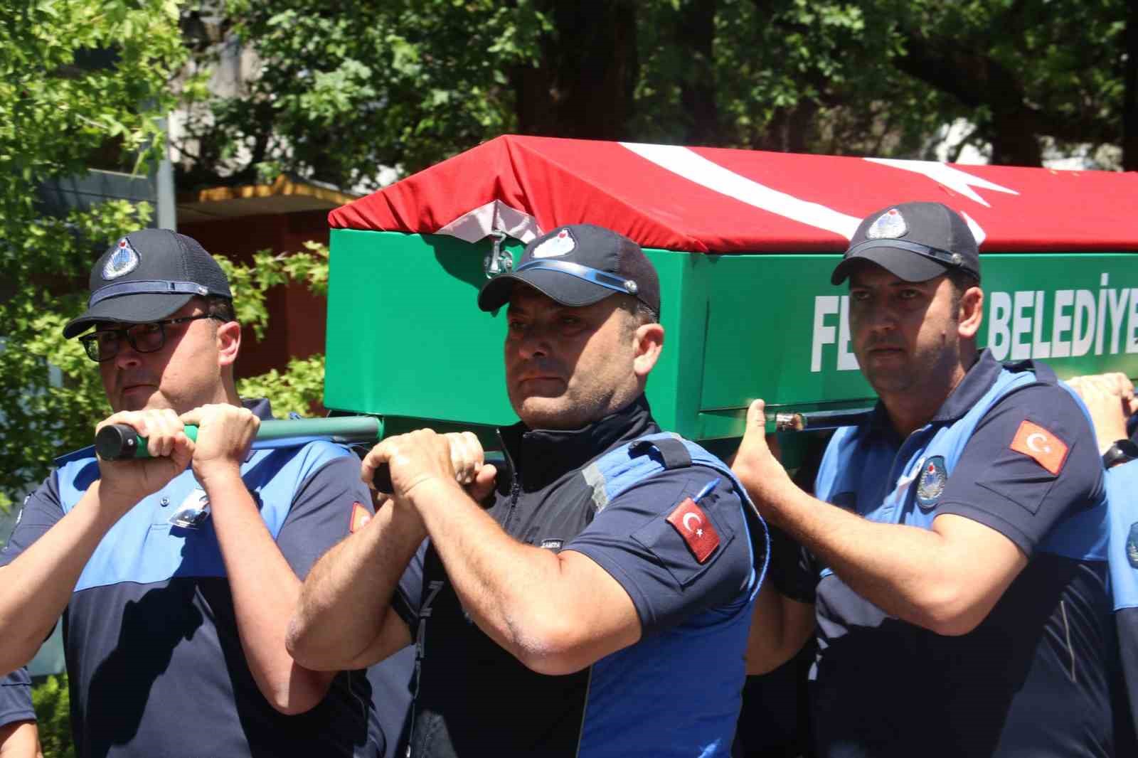 Fethiye’de Zabıta Personeli Ersoy’a duygusal veda