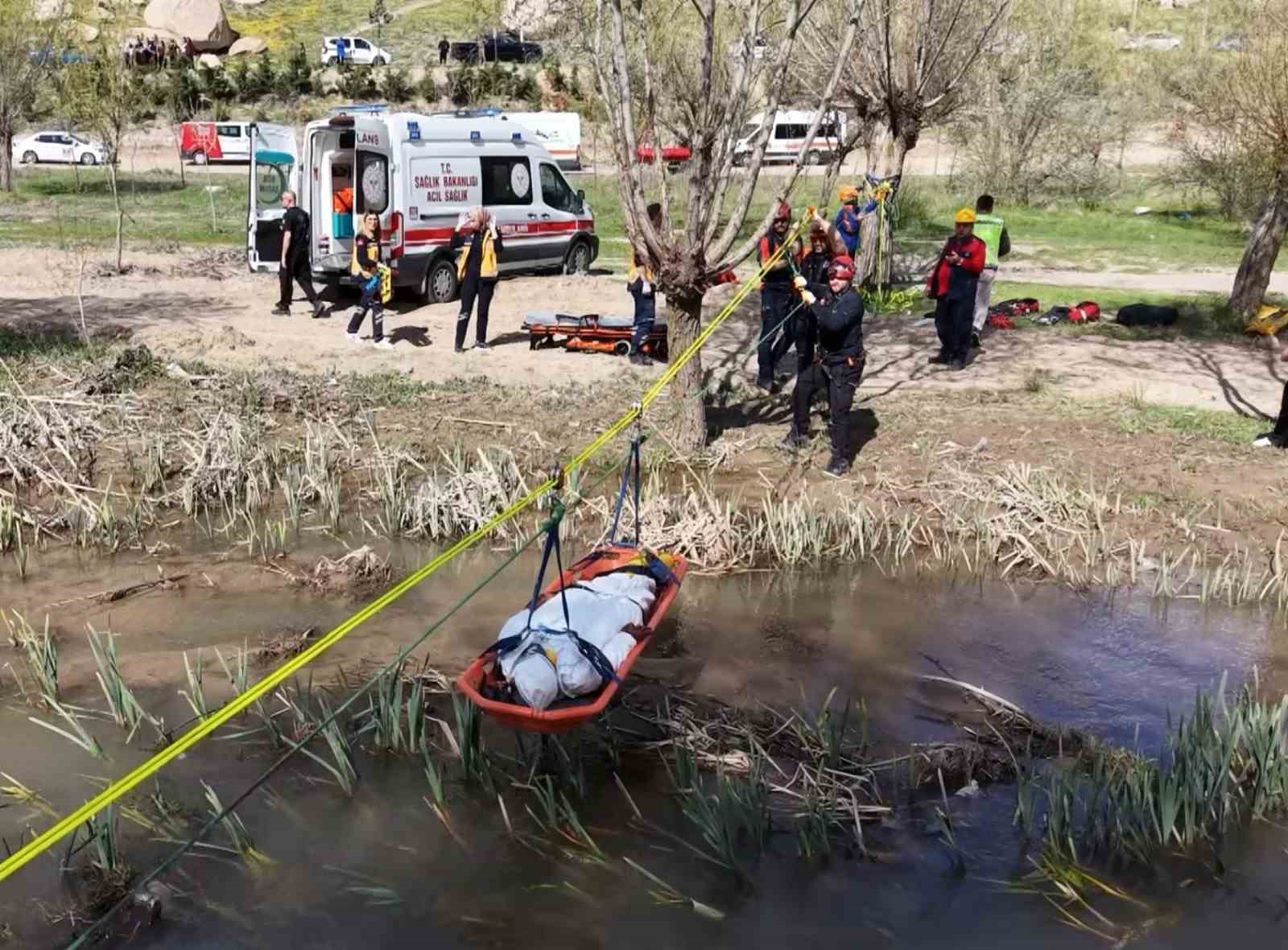 Aksaray&rsquo;da sel tatbikatı ger&ccedil;eğini aratmadı
