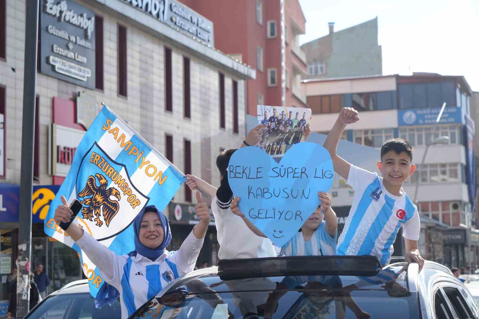 Erzurumspor FK&rsquo;dan şampiyonluk turu
