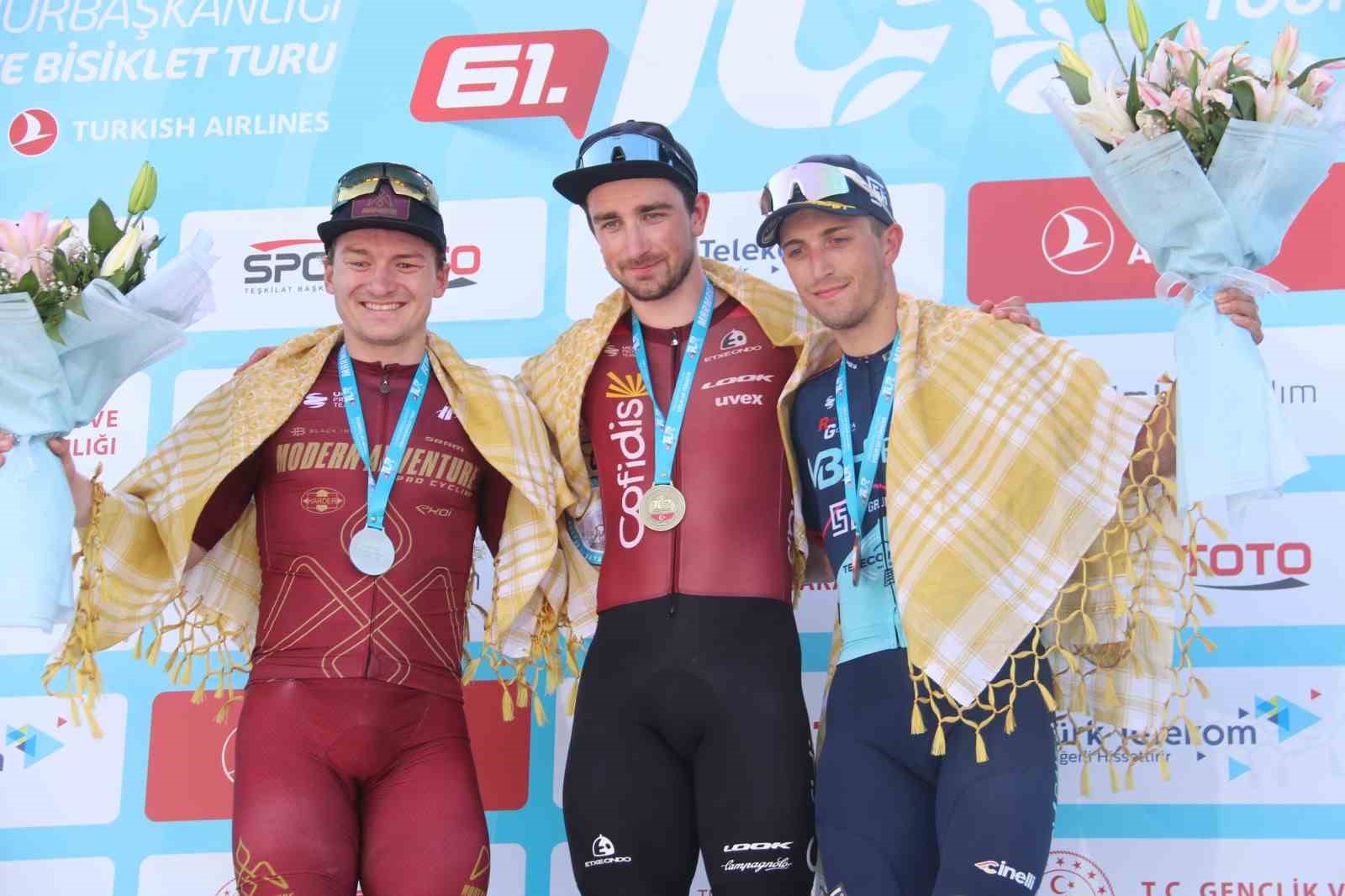 Cumhurbaşkanlığı T&uuml;rkiye Bisiklet Turu 4. etabın galibi Aniolkowski
