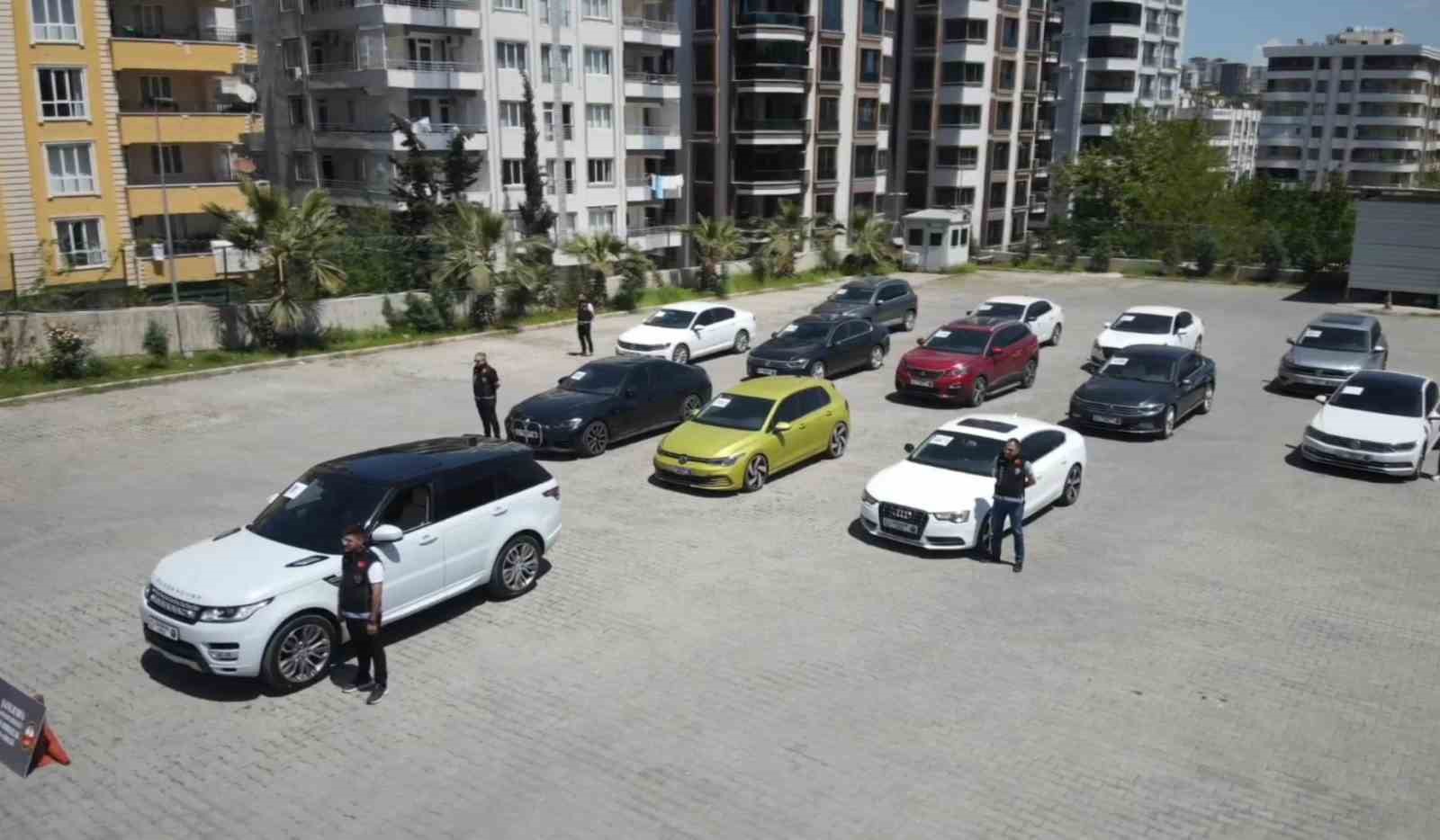 Şanlıurfa merkezli "change" ara&ccedil; operasyonunda 2 tutuklama
