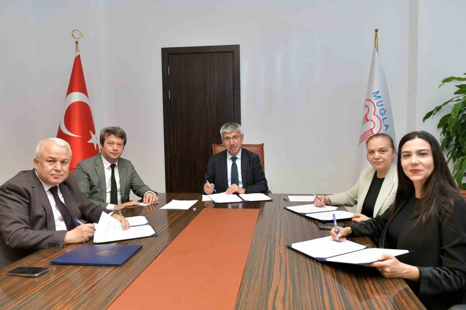 Muğla&rsquo;da kariyer şenliği i&ccedil;in kurumlar bir araya geldi
