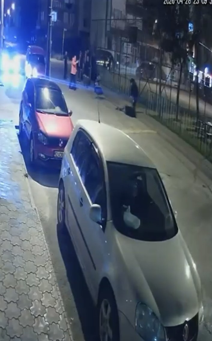 Bı&ccedil;aklı saldırıda hayatını kaybetti
