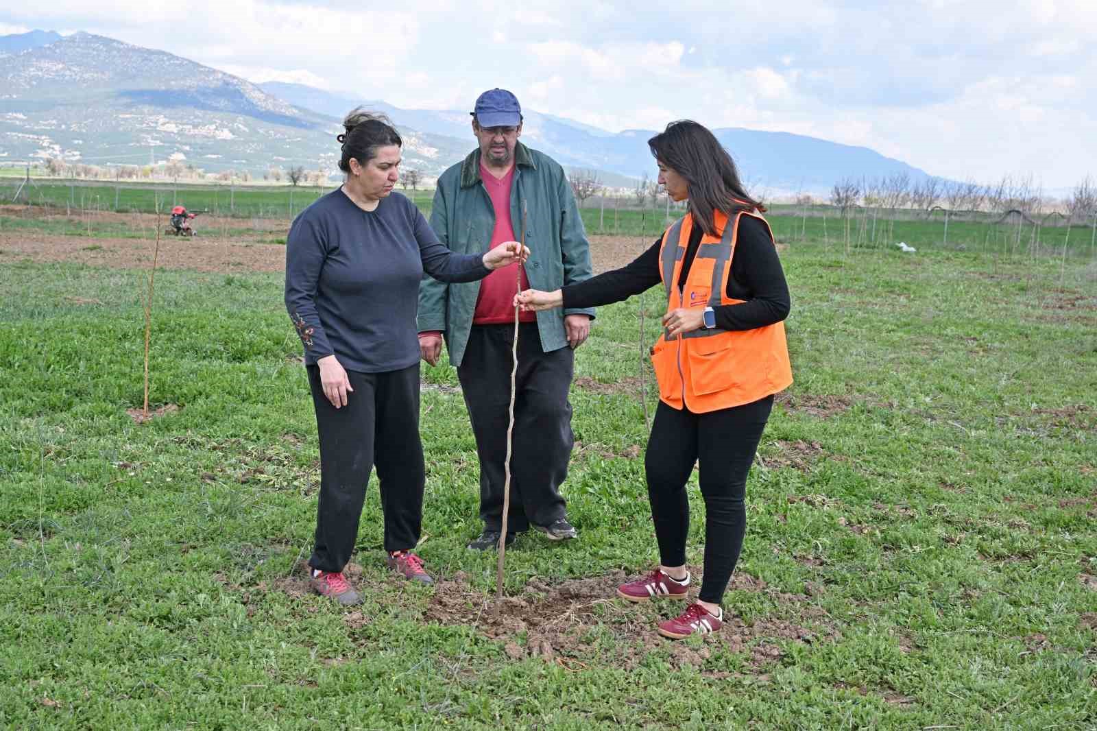B&uuml;y&uuml;kşehir ipek b&ouml;ceği yetiştiriciliğini yaygınlaştırıyor

