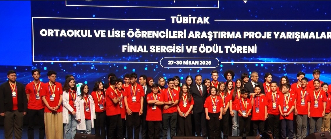 Bakan Kacır: "T&uuml;rk gen&ccedil;liği, tam bağımsız ve m&uuml;reffeh T&uuml;rkiye&rsquo;yi kararlılıkla inşa edecektir"
