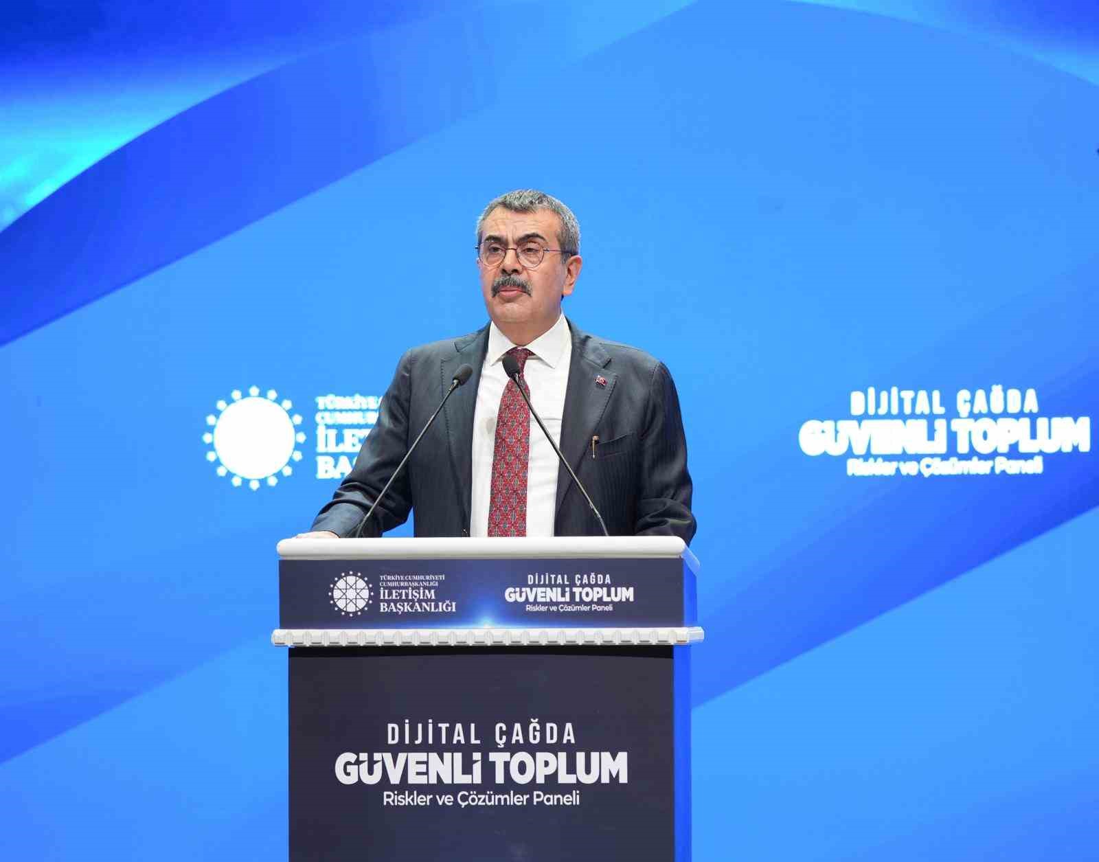 Bakan Tekin: "Evlatlarımızın güvenliği, bizim asli görev olarak addettiğimiz bir durum"