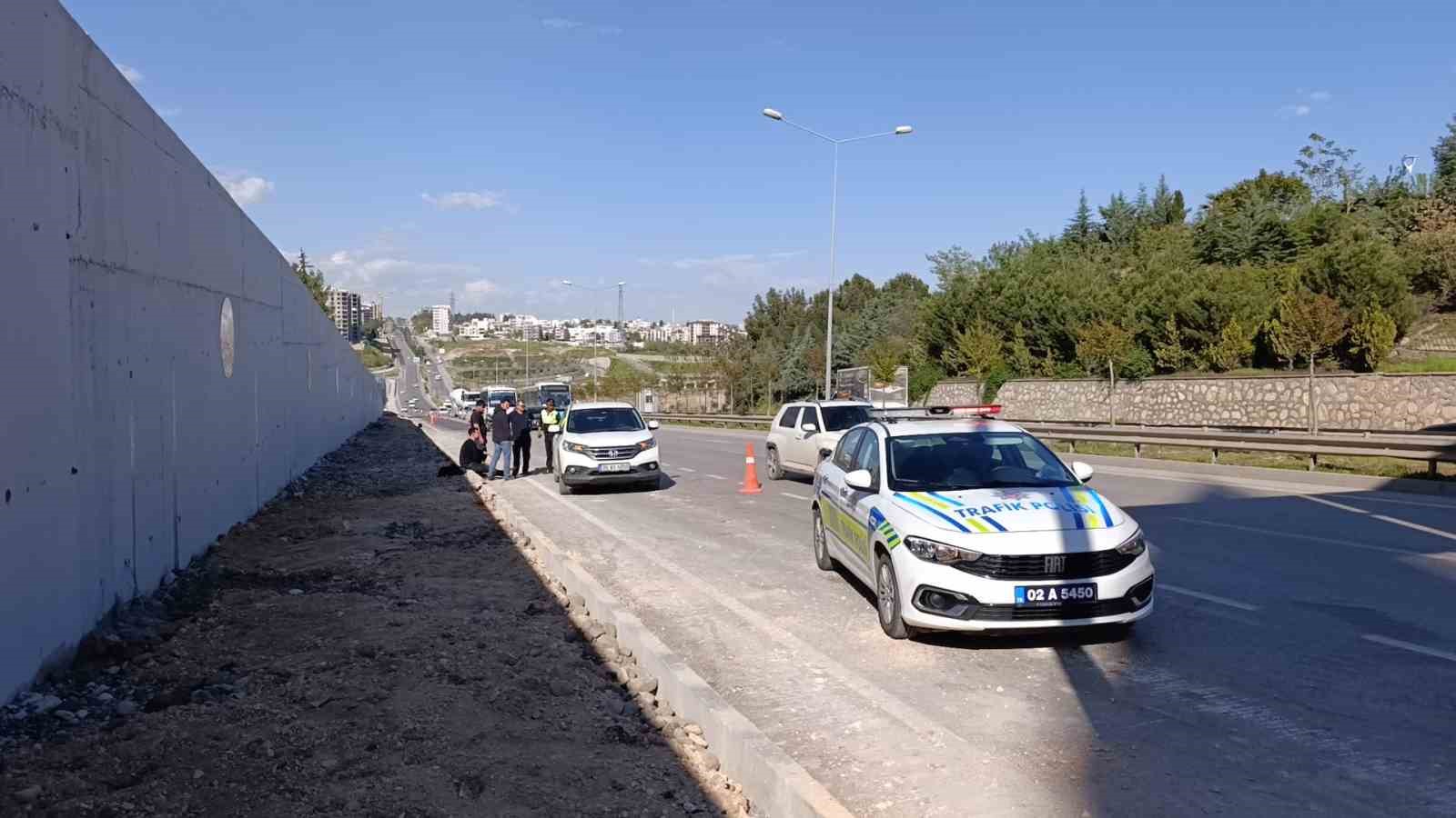 Otomobil ile motosiklet &ccedil;arpıştı: 1 yaralı
