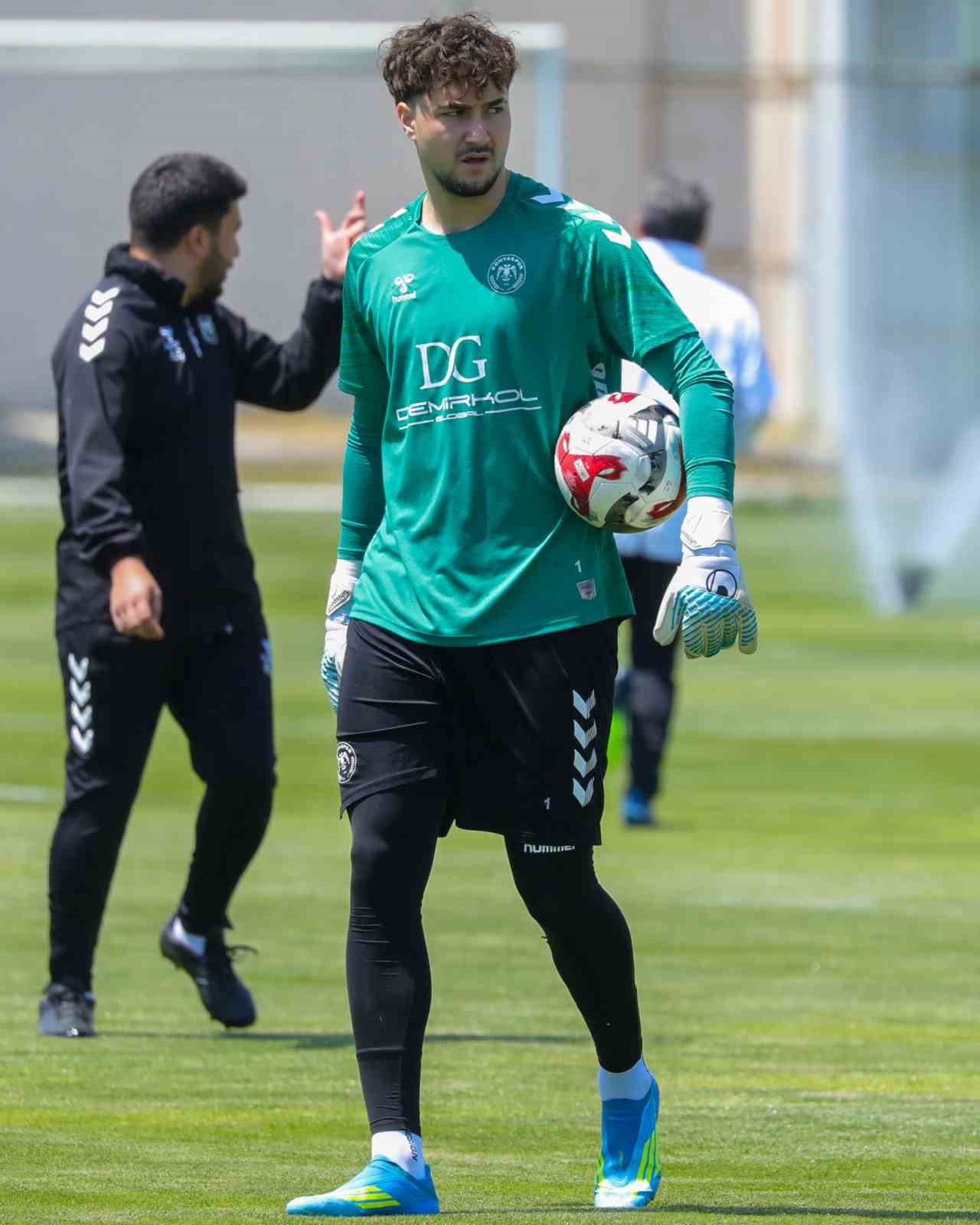 Konyaspor, &Ccedil;aykur Rizespor ma&ccedil;ı hazırlıklarını tamamladı
