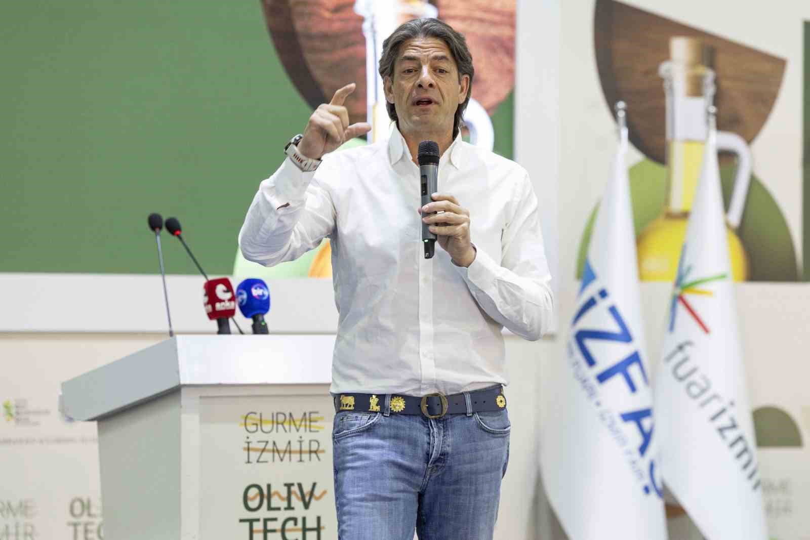 Zeytin sekt&ouml;r&uuml;n&uuml;n b&uuml;y&uuml;k buluşması İzmir&rsquo;de başladı
