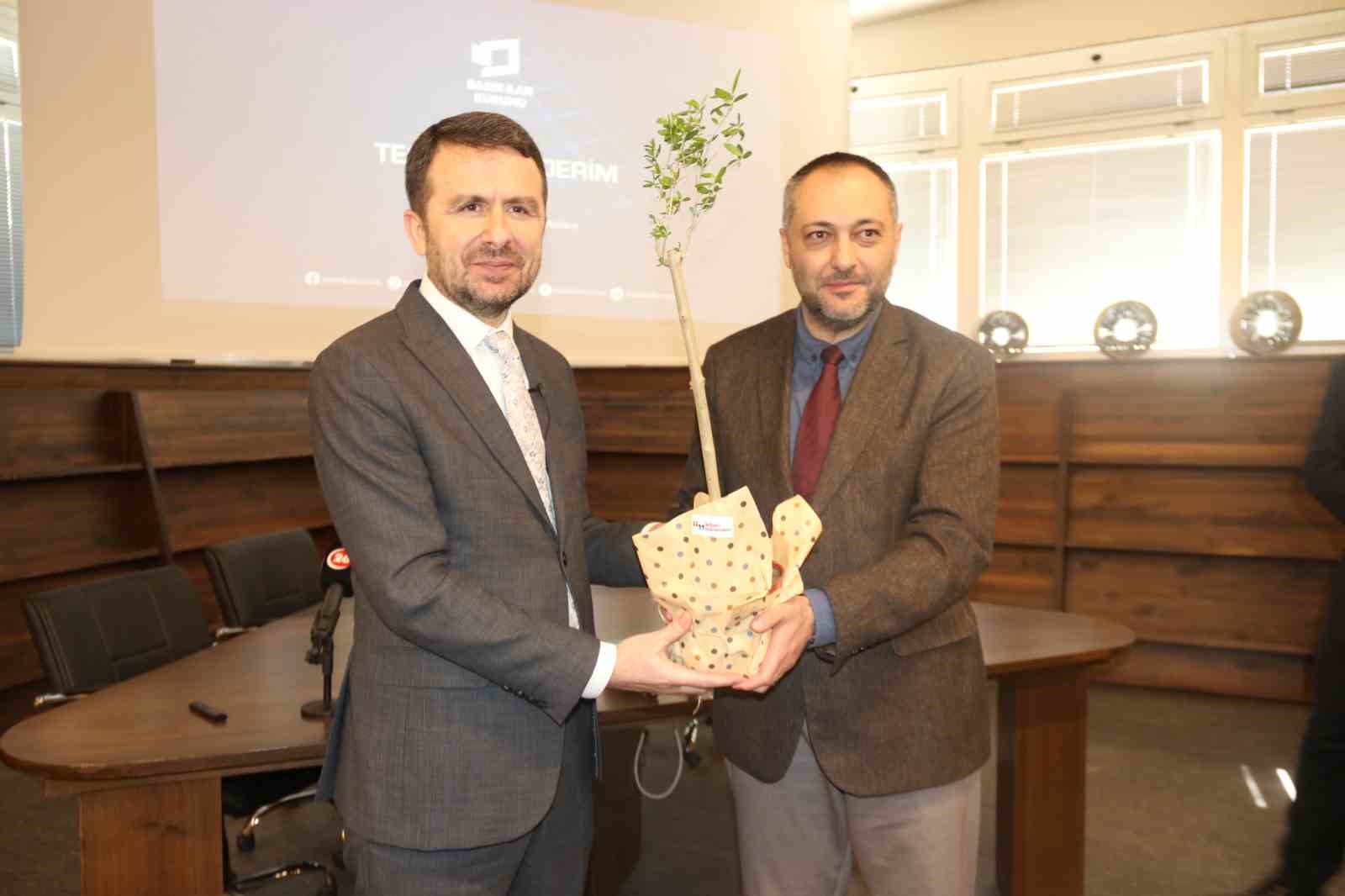 Genel M&uuml;d&uuml;r &Ccedil;ay, "Gazetecilik mesleğinde iş kaybı riskinin s&ouml;z konusu"
