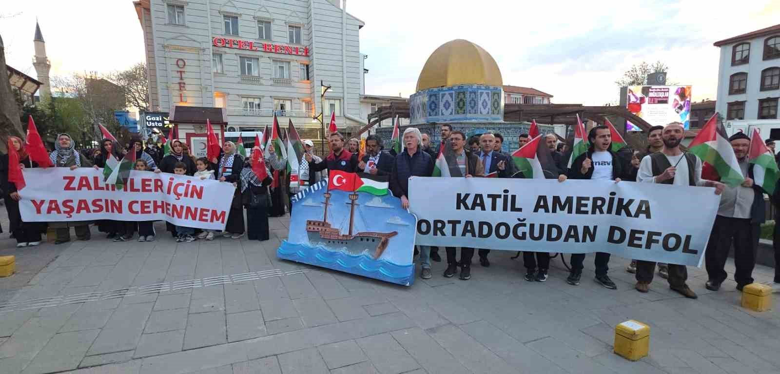 K&uuml;tahya&rsquo;da Sumud Filosu&rsquo;na yapılan saldırıya tepki
