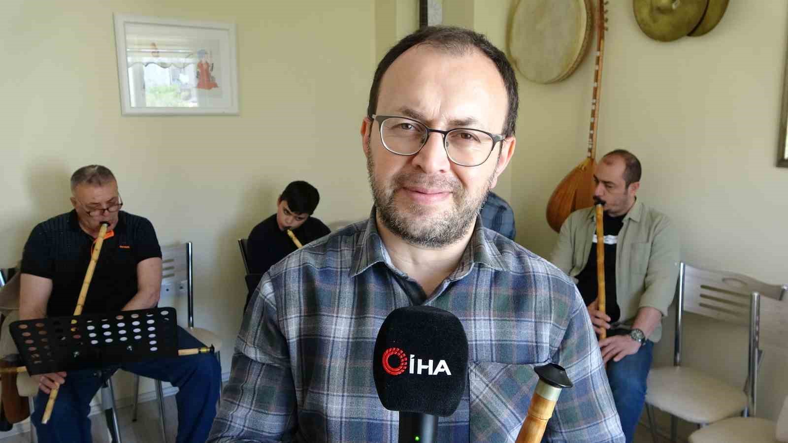 K&uuml;tahya&rsquo;da ney geleneği s&uuml;rd&uuml;r&uuml;l&uuml;yor
