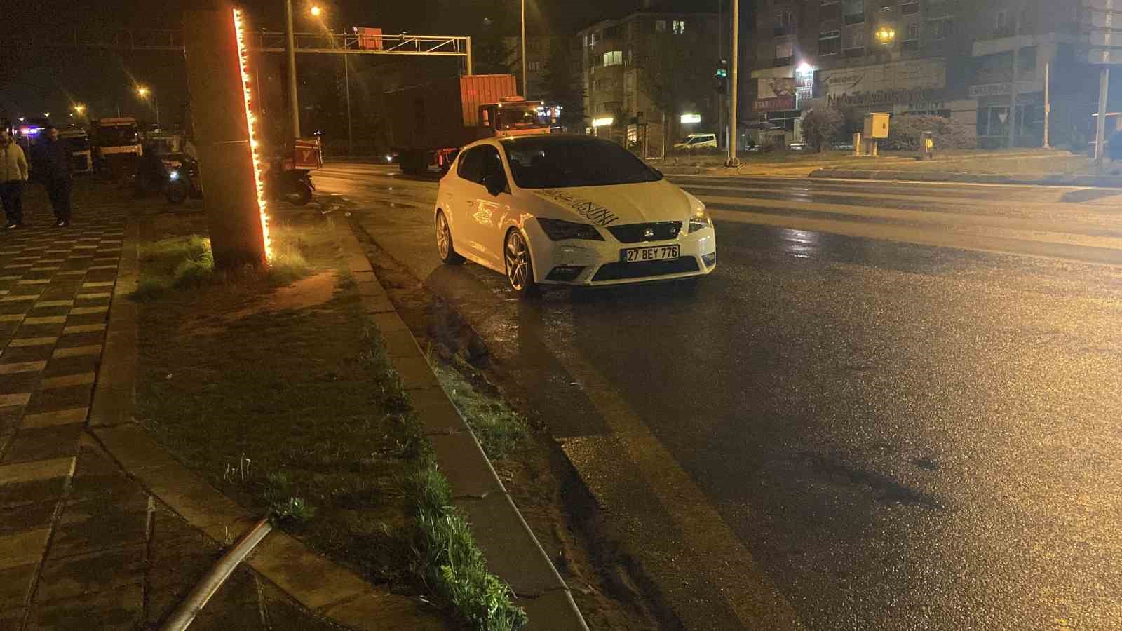 Bolu&rsquo;da otomobil ile motosiklet &ccedil;arpıştı: 1 yaralı
