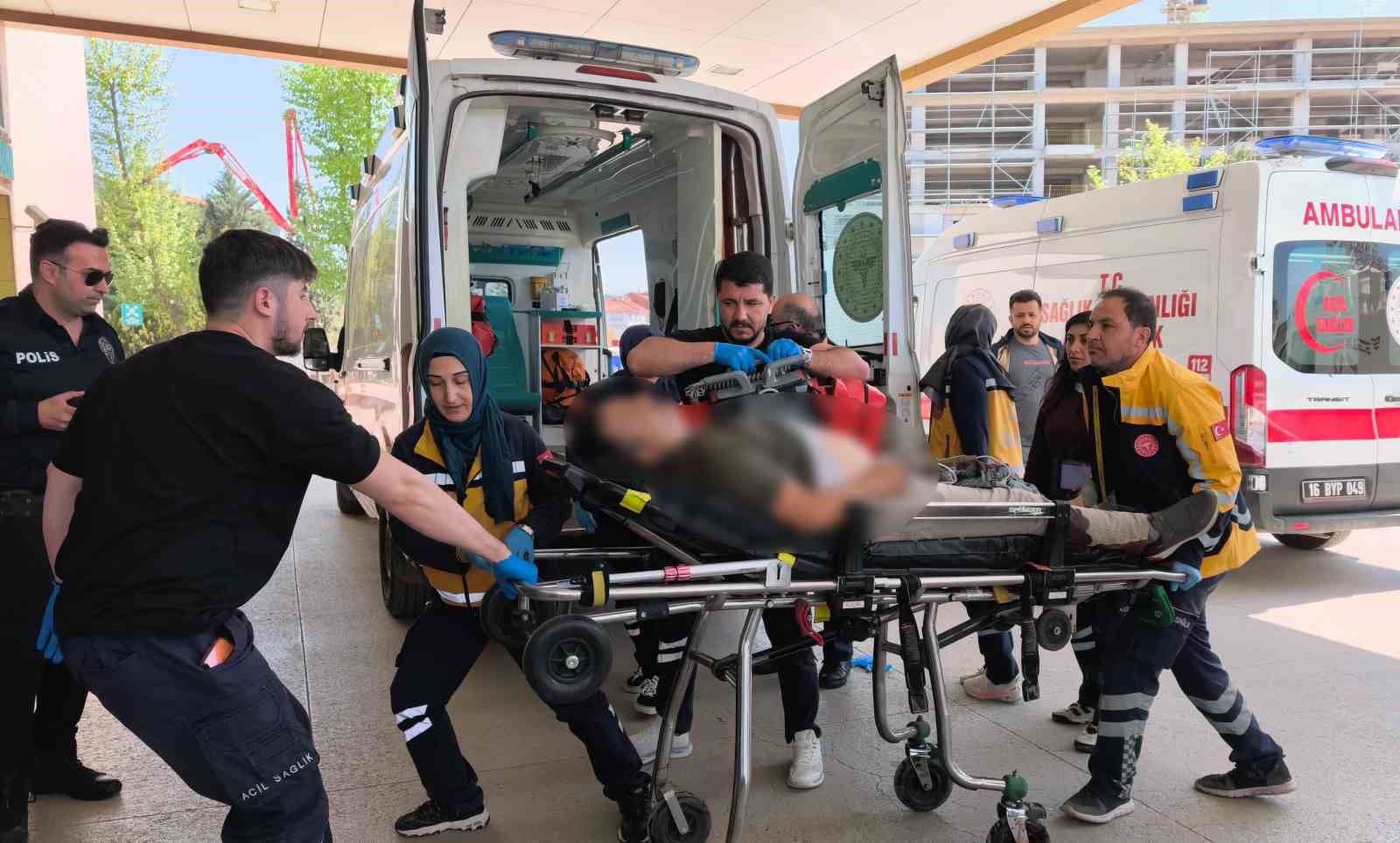5 yıllık kin cinayetle bitti: Ağır yaralanan adam hayatını kaybetti

