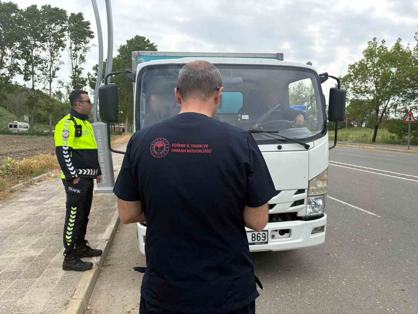 İpsala&rsquo;da yol kontrol noktasında denetimler s&uuml;r&uuml;yor
