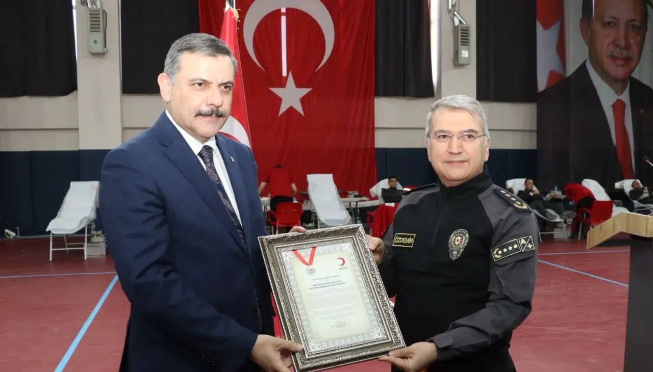 Erzurum Polis Meslek Eğitim M&uuml;d&uuml;r&uuml; &Ouml;zdemir, Siirt Emniyet M&uuml;d&uuml;r&uuml; oldu
