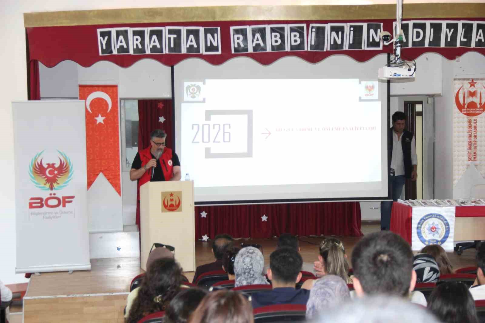 Cizre&rsquo;de aday &ouml;ğretmenlere farkındalık eğitimi verildi
