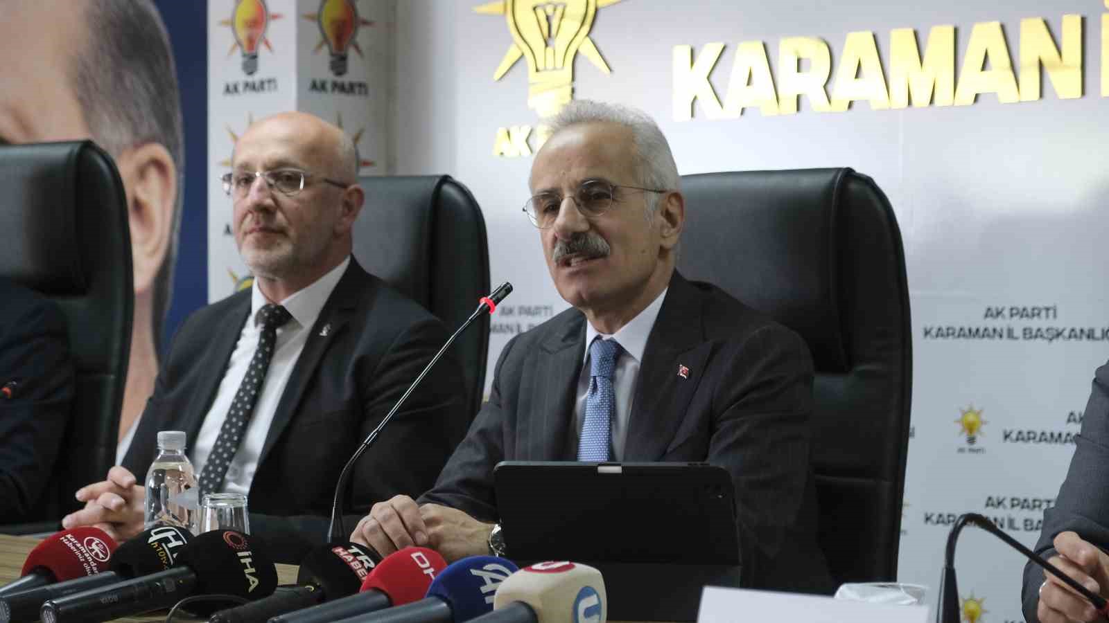 Bakan Uraloğlu: "Hızlı trenle Karaman&rsquo;dan sadece Konya&rsquo;ya, İstanbul&rsquo;a, Ankara&rsquo;ya değil Akdeniz&rsquo;e de ulaşmış olacağız"
