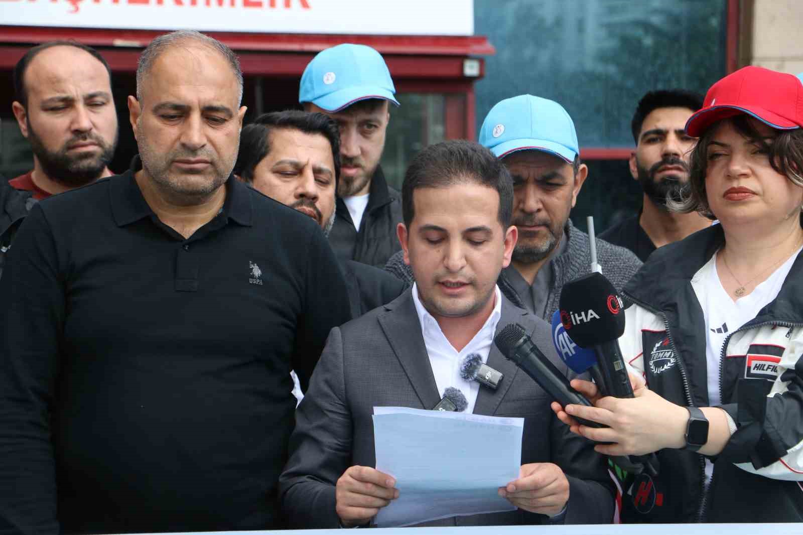 Ak&uuml;z&uuml;m&rsquo;den, 1 Mayıs Emek ve Dayanışma G&uuml;n&uuml; a&ccedil;ıklaması
