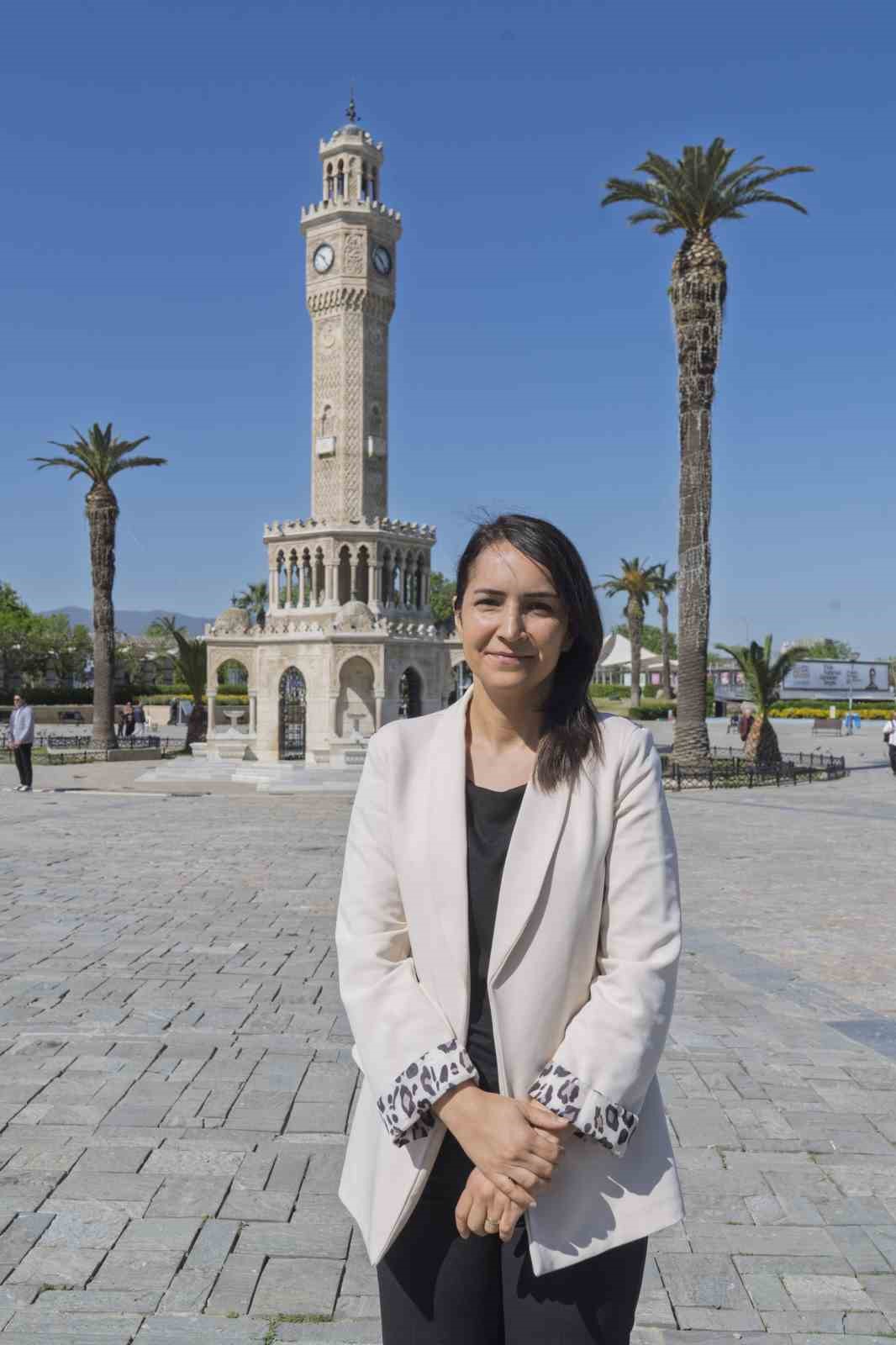 İzmir B&uuml;y&uuml;kşehir Belediyesi&rsquo;nden emeklilere &ouml;zel gezi programı
