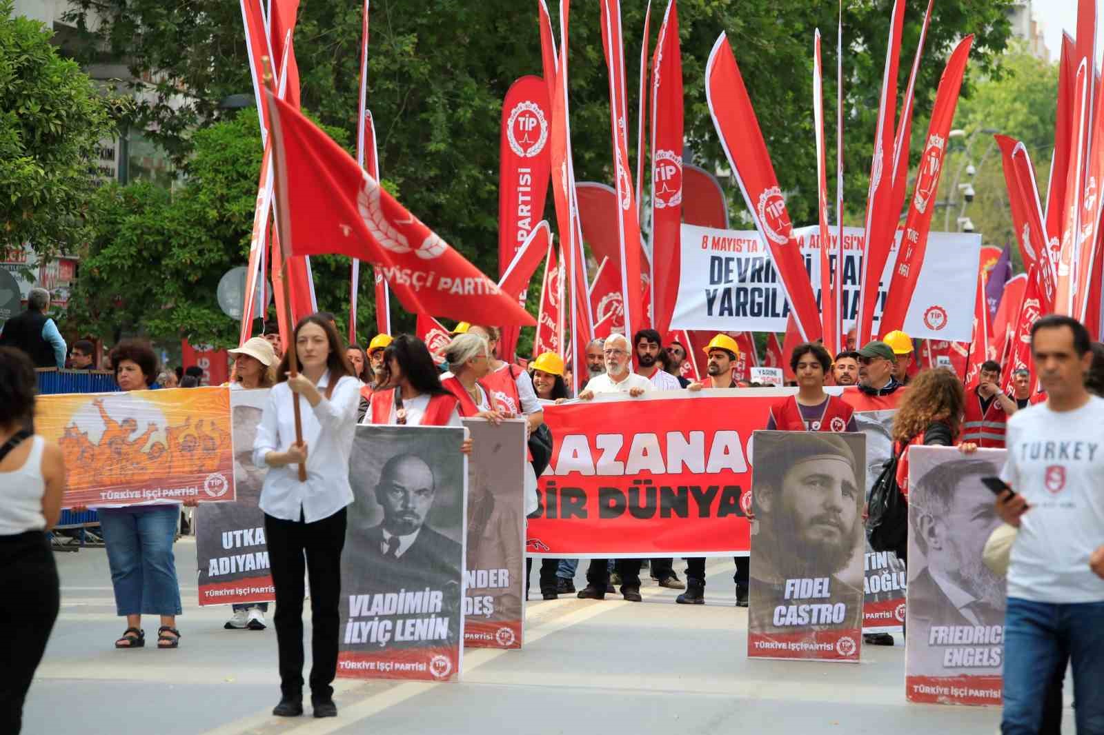 Antalya&rsquo;da 1 Mayıs coşkusu
