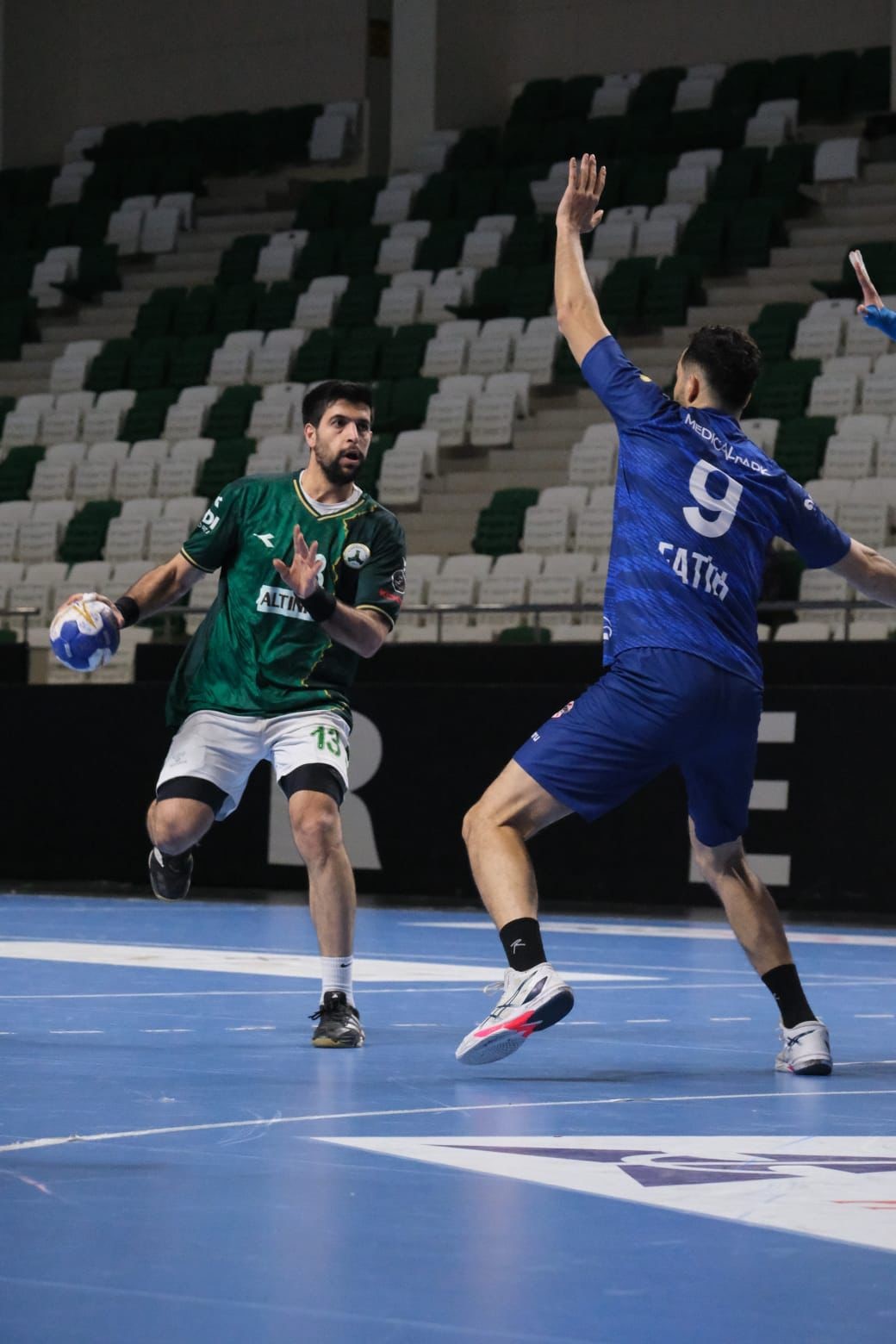 THF Erkekler Hentbol S&uuml;per Ligi: Giresunspor: 36 - İstanbul Gen&ccedil;likspor: 38
