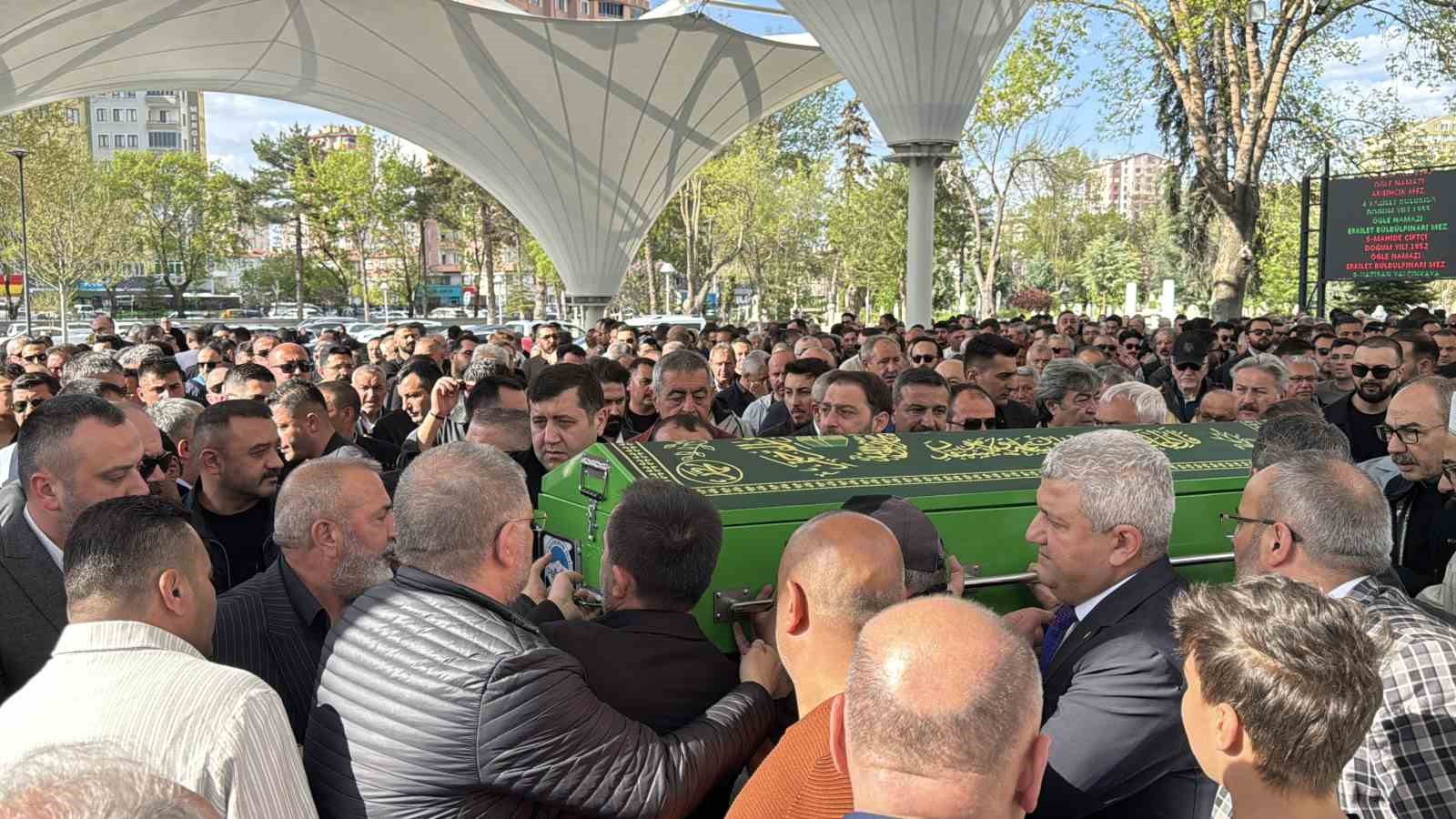 MHP İl Başkan Yardımcısı Ali Korkmaz toprağa verildi
