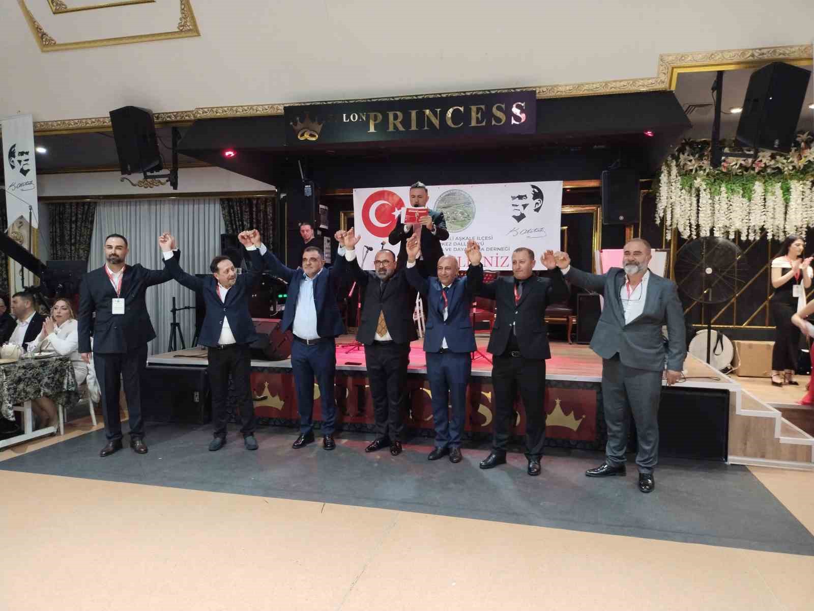 Erzurumlular Ümraniye’de dayanışma gecesinde buluştu