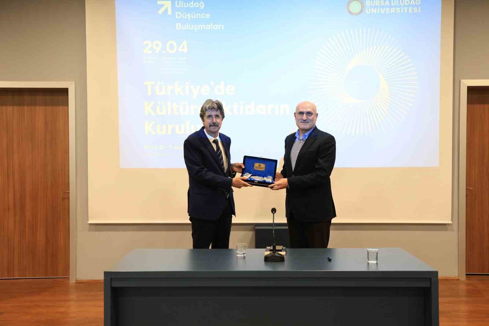 Uludağ D&uuml;ş&uuml;nce Buluşmaları "T&uuml;rkiye&rsquo;de K&uuml;lt&uuml;rel İktidarın Kuruluşu" ile başladı
