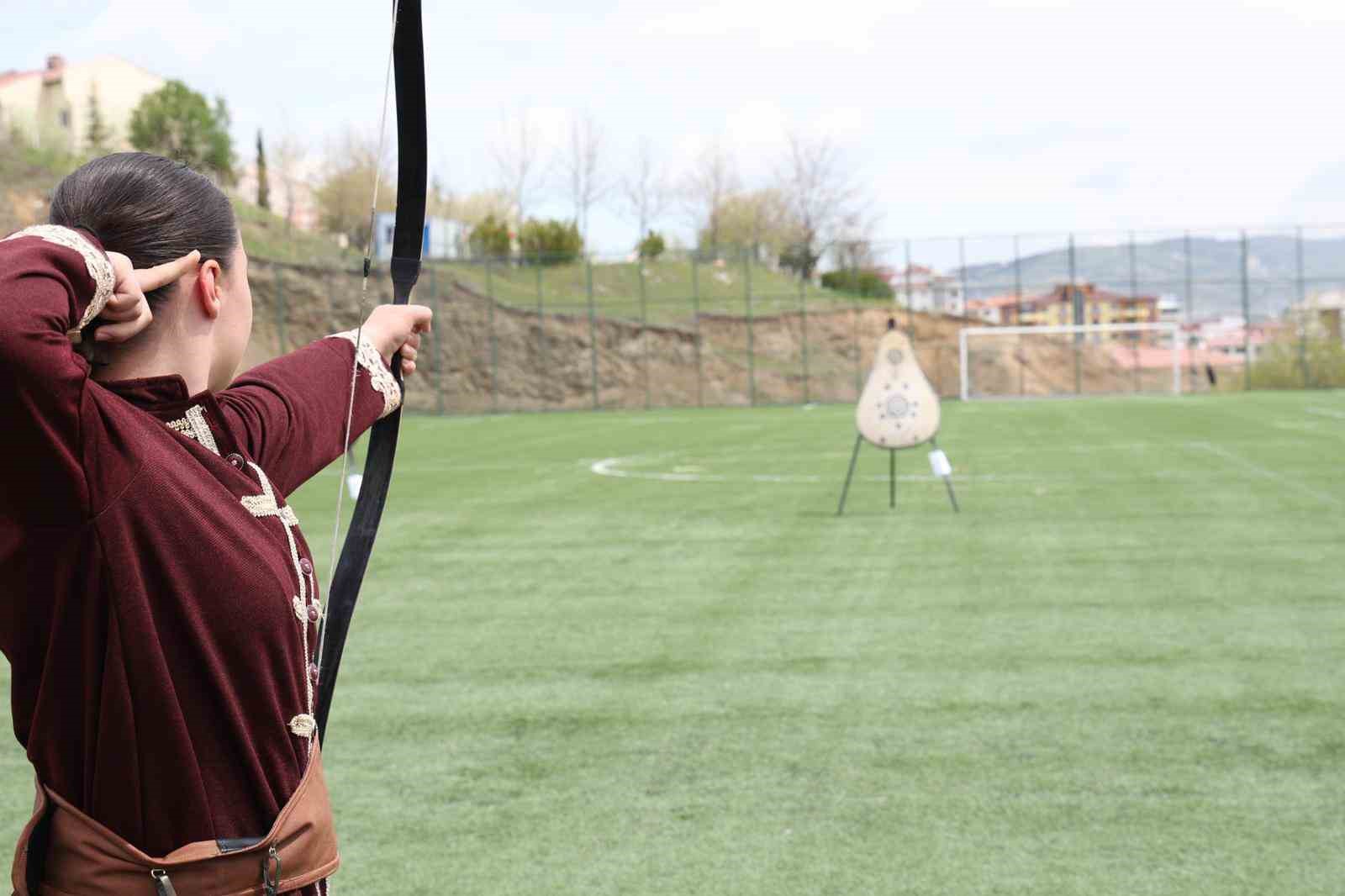 Elazığ&rsquo;da okul sporlarında b&uuml;y&uuml;k heyecan
