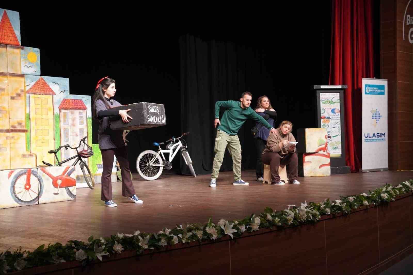 "İki Teker Bir R&uuml;ya" 3 bin 800 &ouml;ğrenciye ulaştı
