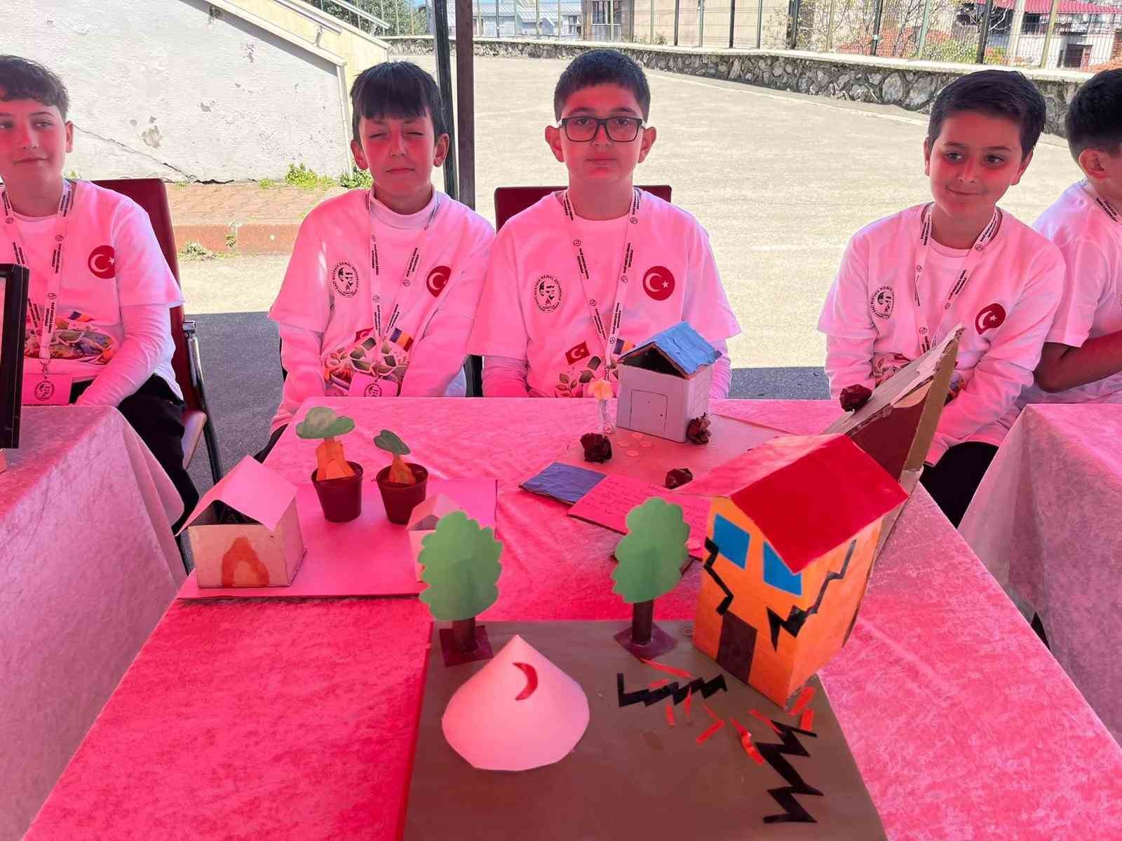 Gazi Mustafa Kemal Ortaokulunda eTwinning Projesi
