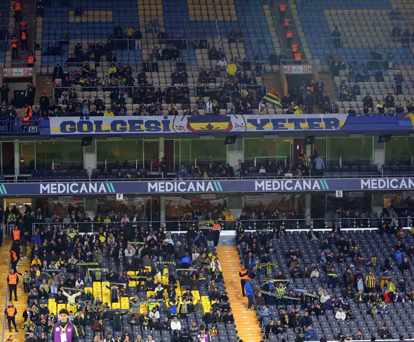 Fenerbah&ccedil;e&rsquo;de 6 değişiklik
