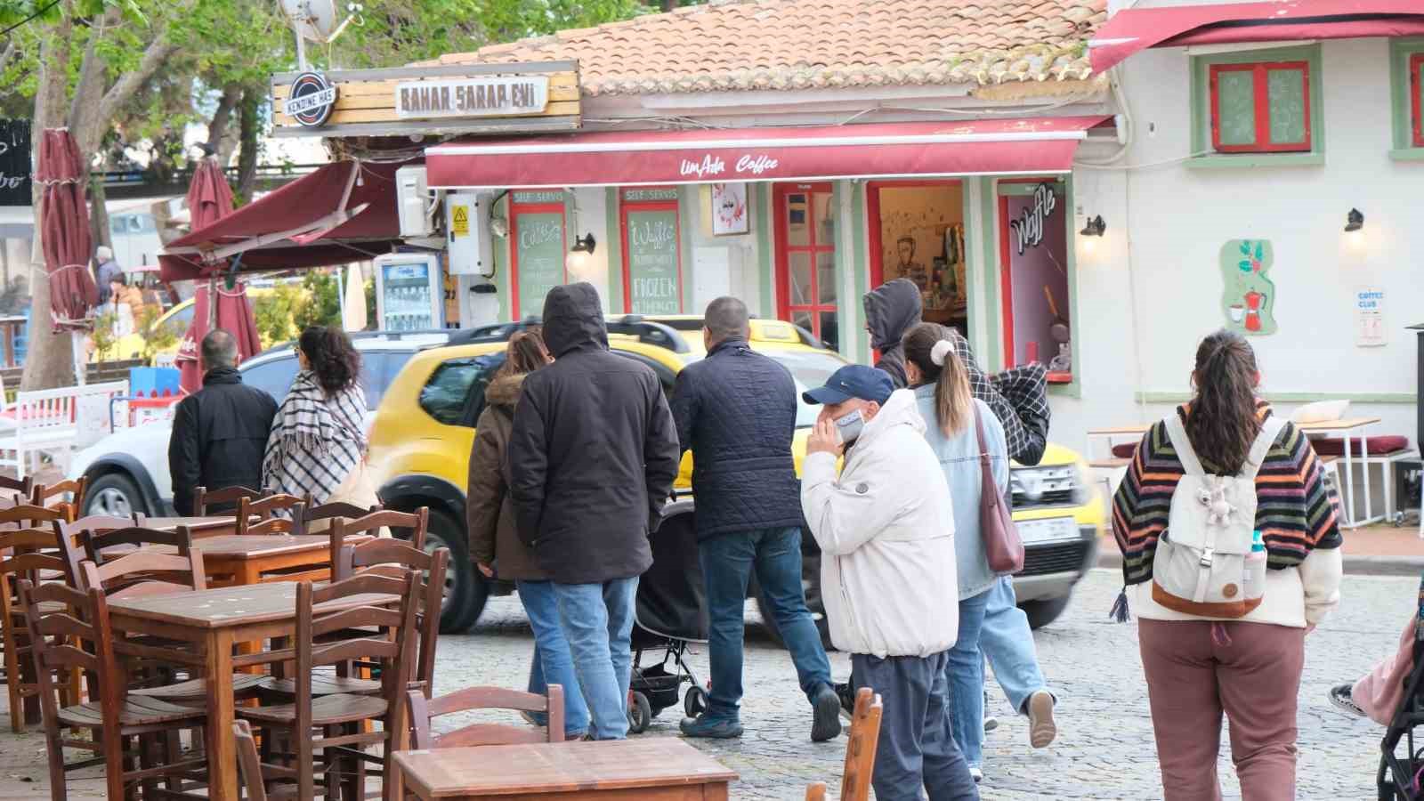 Kuzey Ege&rsquo;nin turizm merkezi Bozcaada 3 g&uuml;nl&uuml;k tatilde y&uuml;zde 70 doluluk oranına ulaştı
