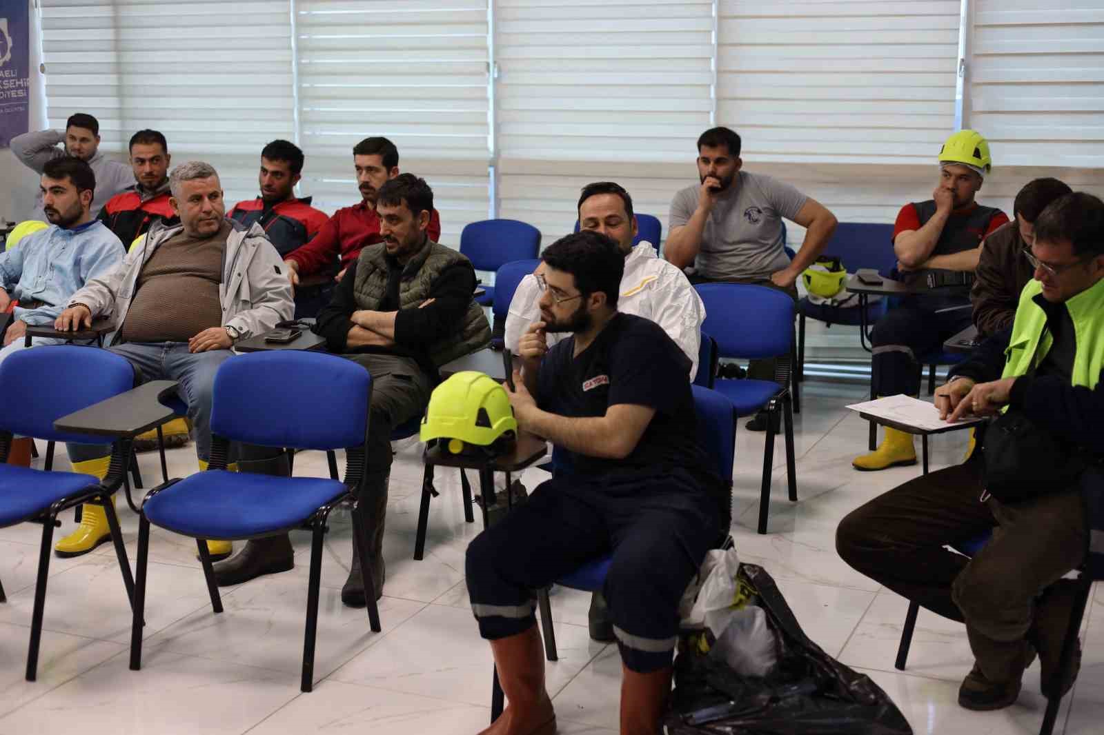 Kurban kesmenin t&uuml;m inceliklerini &ouml;ğrendiler
