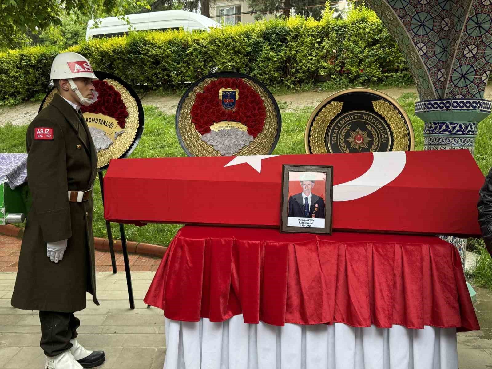 Kıbrıs gazisi son yolculuğuna uğurlandı
