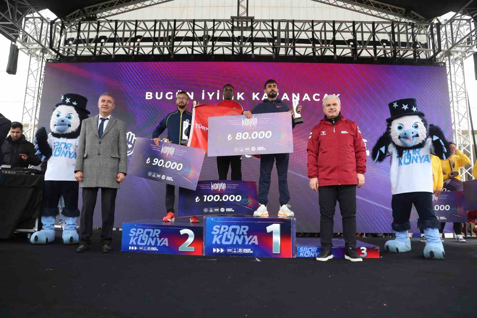 5. Uluslararası Konya Yarı Maratonu&rsquo;nda d&uuml;nyanın ritmi Konya&rsquo;da attı
