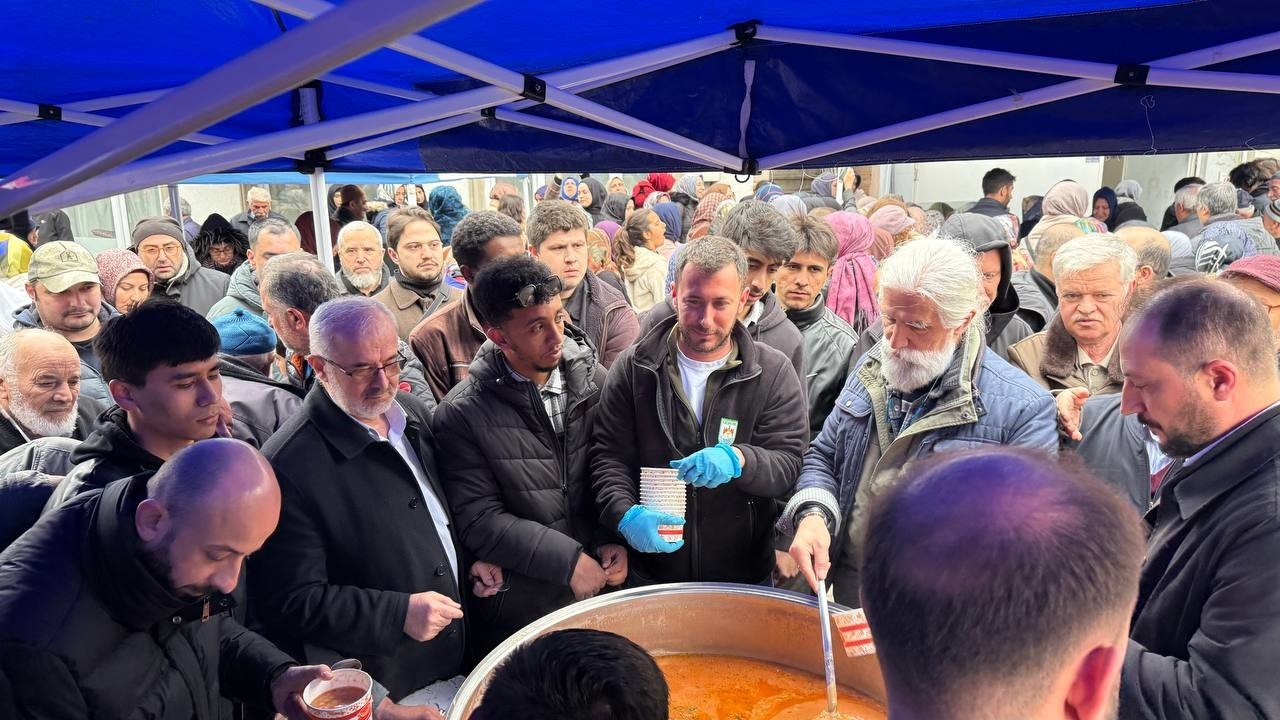 Eşrefoğlu Rumi vefatının 557. yılında yad edildi
